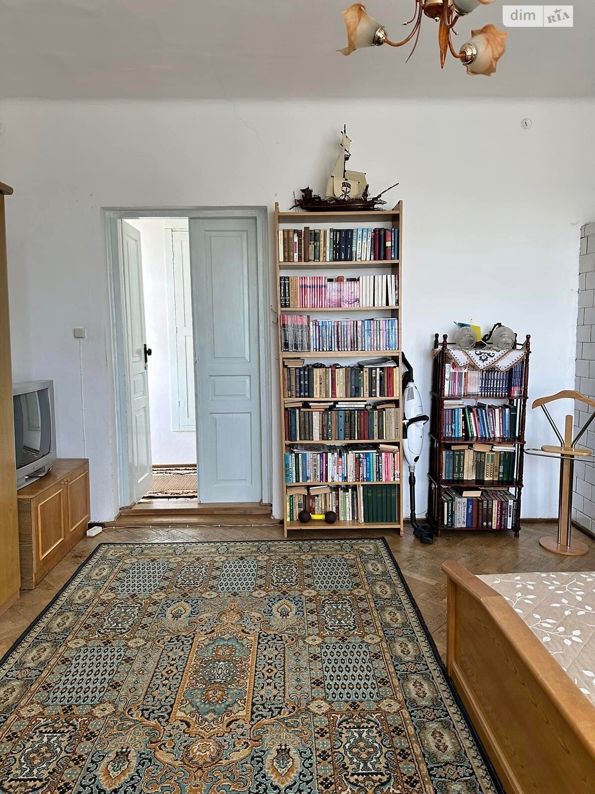двоповерховий будинок з опаленням, 224 кв. м, цегла. Продаж в Кременці, район Кременець фото 1 двоповерховий будинок з опаленням, 224 кв. м, цегла. Продаж в Кременці, район Кременець фото 1