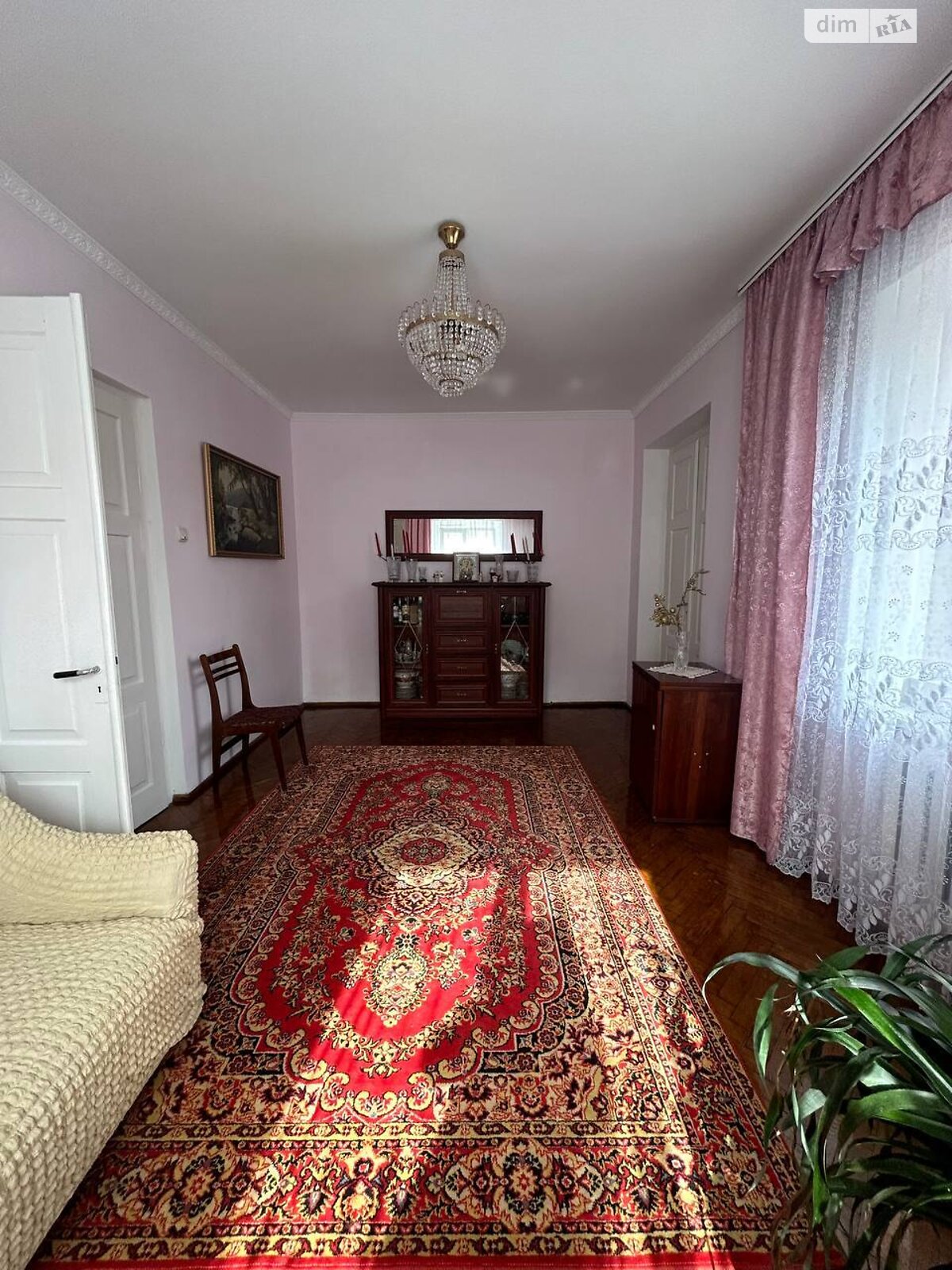 двухэтажный дом с ремонтом, 171.5 кв. м, кирпич. Продажа в Кременце фото 1 двухэтажный дом с ремонтом, 171.5 кв. м, кирпич. Продажа в Кременце фото 1