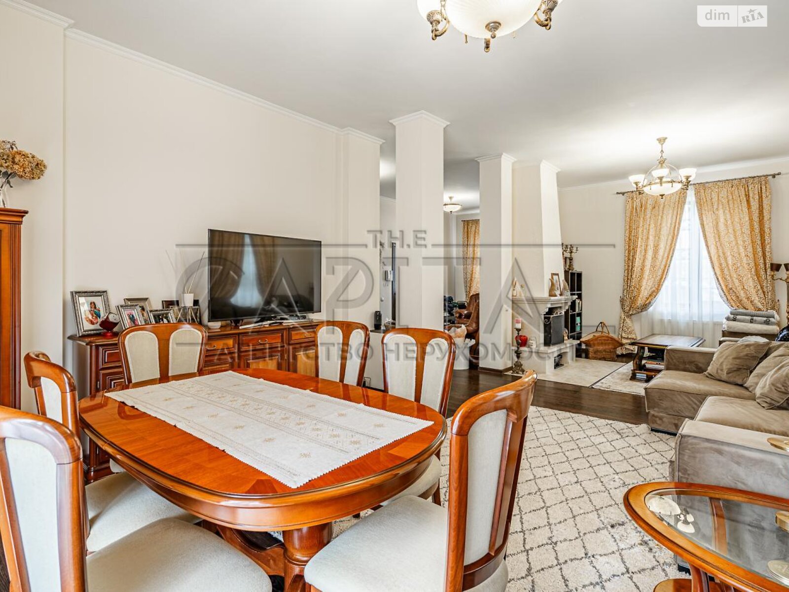 двоповерховий будинок з гаражем, 270 кв. м, цегла. Продаж у Кременищі фото 1 двоповерховий будинок з гаражем, 270 кв. м, цегла. Продаж у Кременищі фото 1