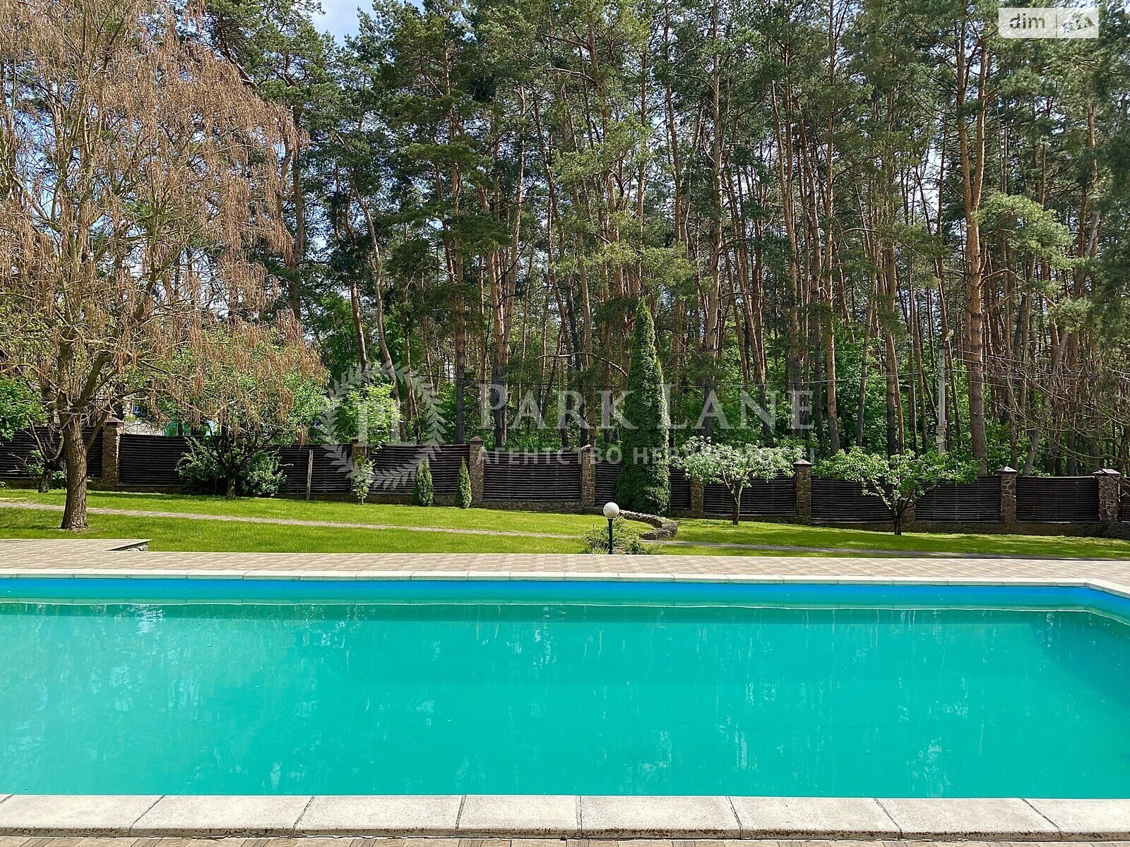 двоповерховий будинок з гаражем, 400 кв. м, керамічна цегла. Продаж у Кременищі фото 1 двоповерховий будинок з гаражем, 400 кв. м, керамічна цегла. Продаж у Кременищі фото 1