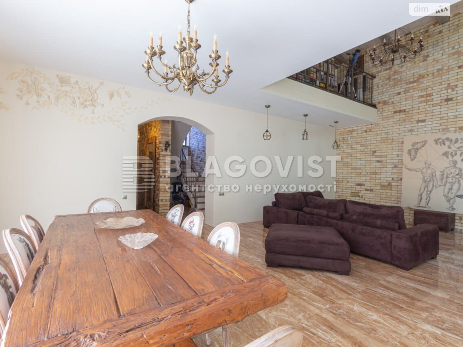 двоповерховий будинок з ремонтом, 178 кв. м, цегла. Продаж у Кременищі фото 1 двоповерховий будинок з ремонтом, 178 кв. м, цегла. Продаж у Кременищі фото 1