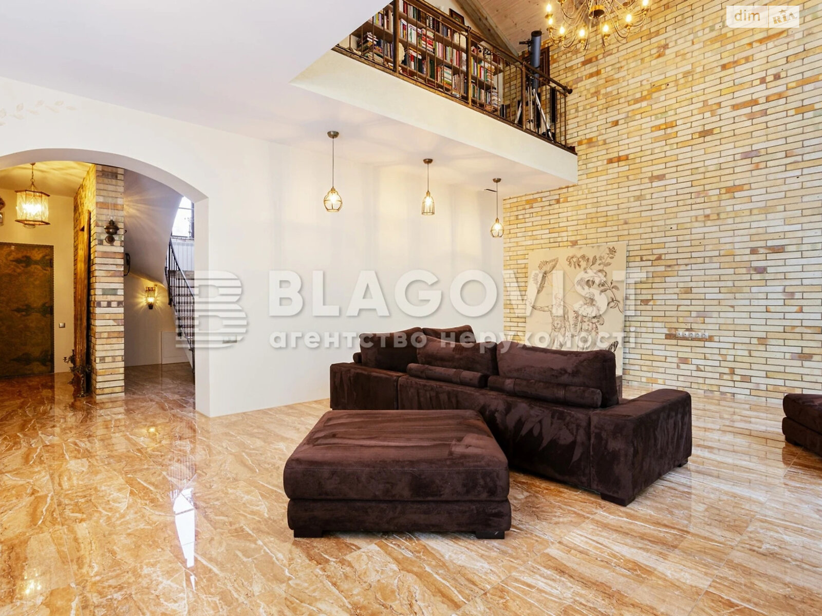 двоповерховий будинок з ремонтом, 178 кв. м, цегла. Продаж у Кременищі фото 1 двоповерховий будинок з ремонтом, 178 кв. м, цегла. Продаж у Кременищі фото 1