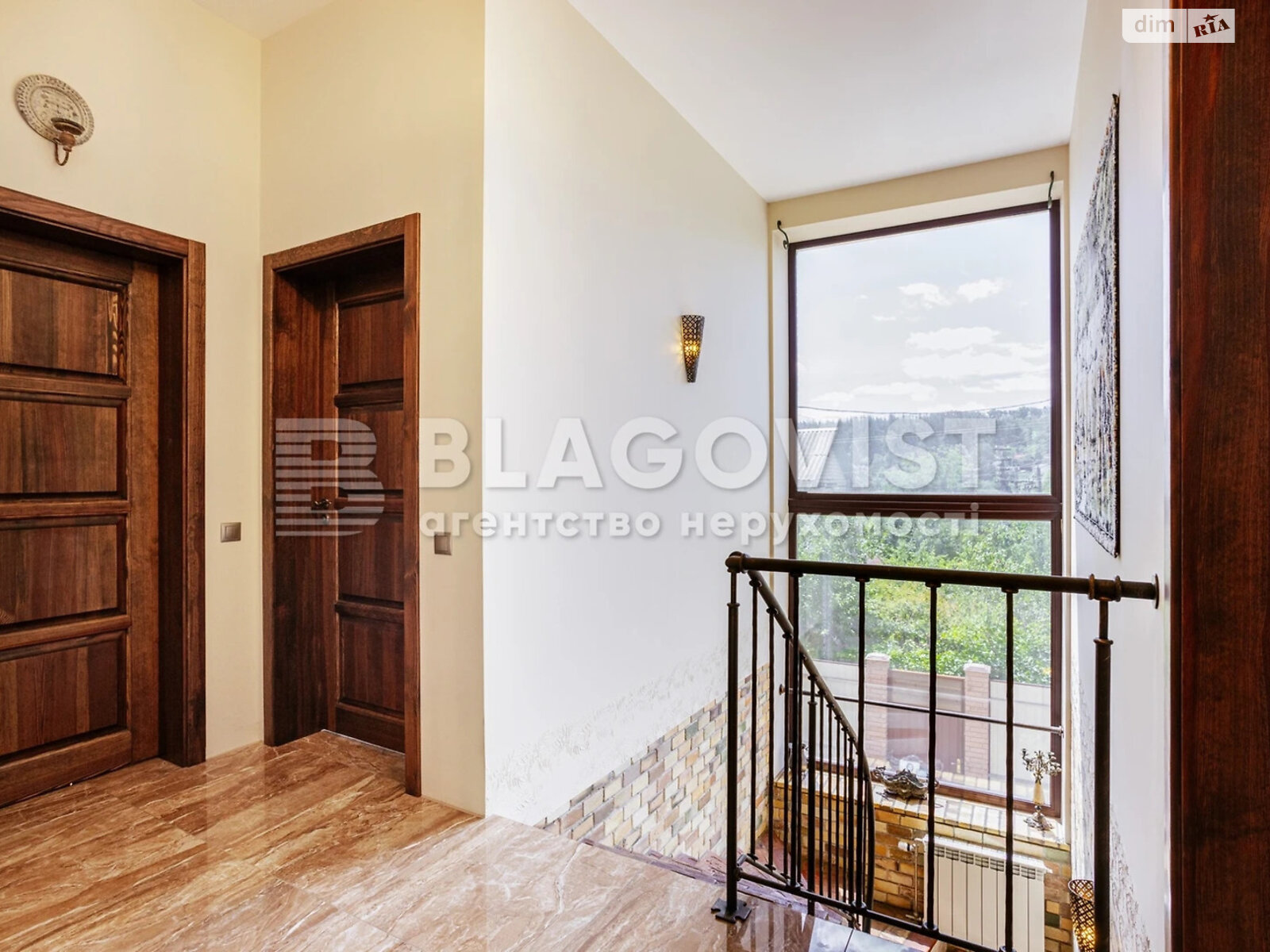двоповерховий будинок з ремонтом, 178 кв. м, цегла. Продаж у Кременищі фото 1 двоповерховий будинок з ремонтом, 178 кв. м, цегла. Продаж у Кременищі фото 1