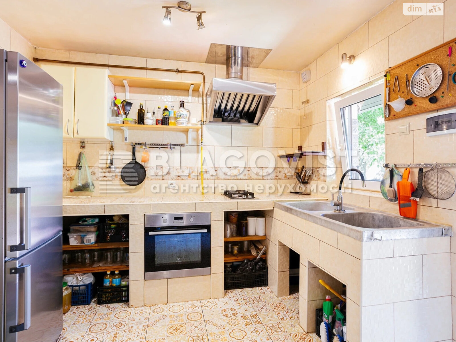 двоповерховий будинок з ремонтом, 178 кв. м, цегла. Продаж у Кременищі фото 1 двоповерховий будинок з ремонтом, 178 кв. м, цегла. Продаж у Кременищі фото 1