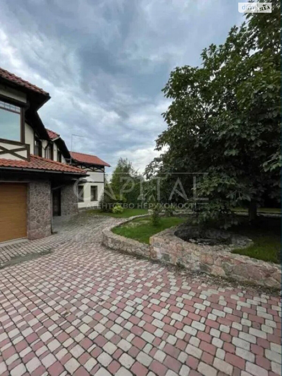 двоповерховий будинок з балконом, 400 кв. м, кирпич. Продаж у Кременищі фото 1