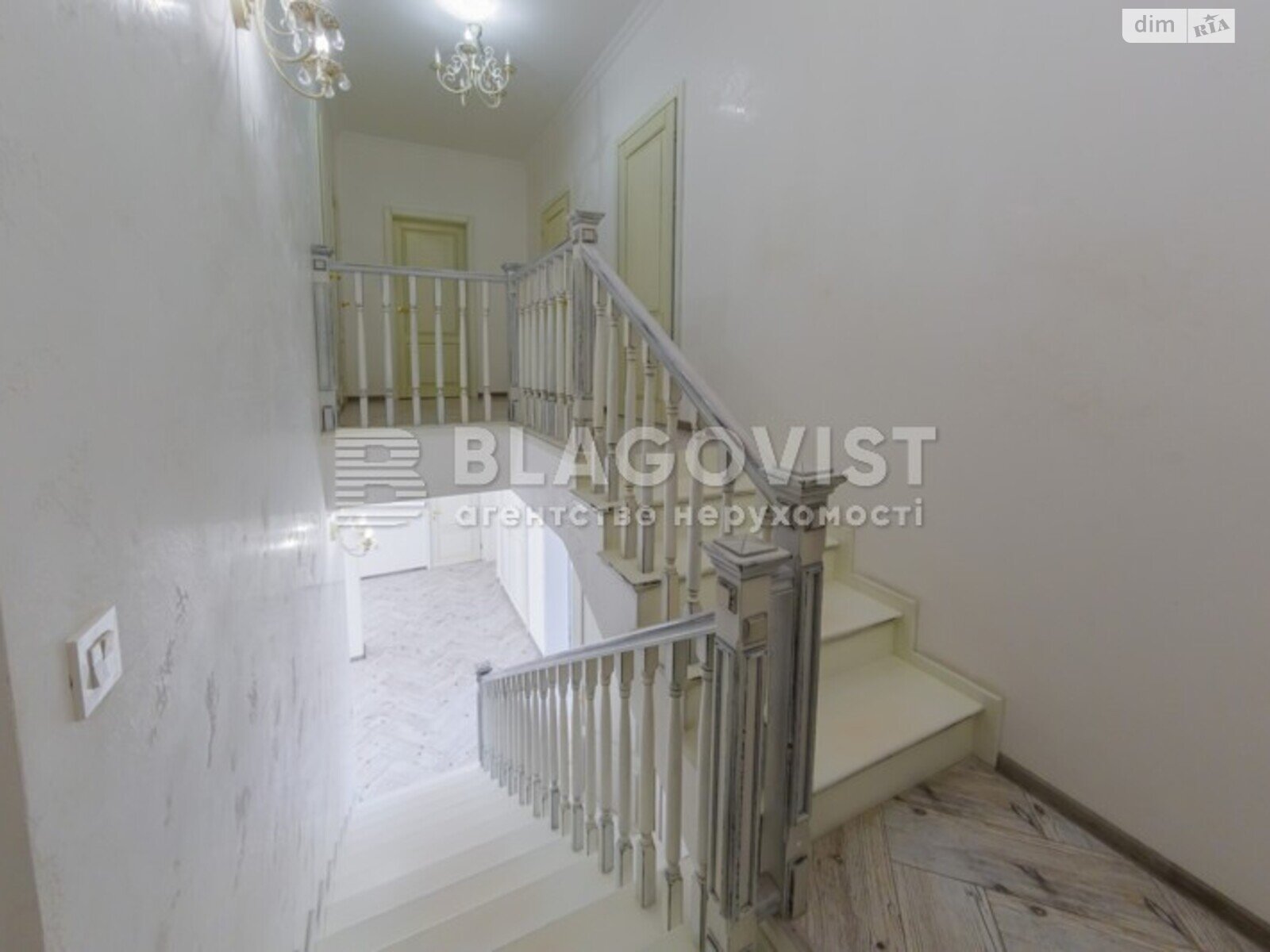 двоповерховий будинок, 356 кв. м, кирпич. Продаж у Креничах фото 1