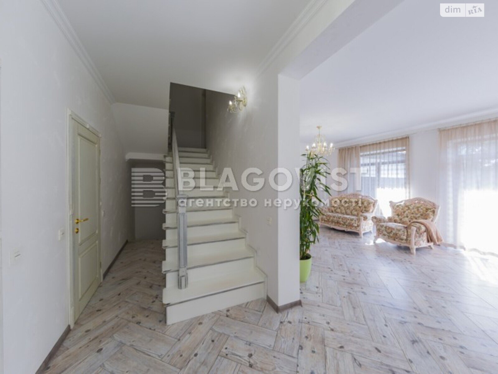 двоповерховий будинок, 356 кв. м, кирпич. Продаж у Креничах фото 1