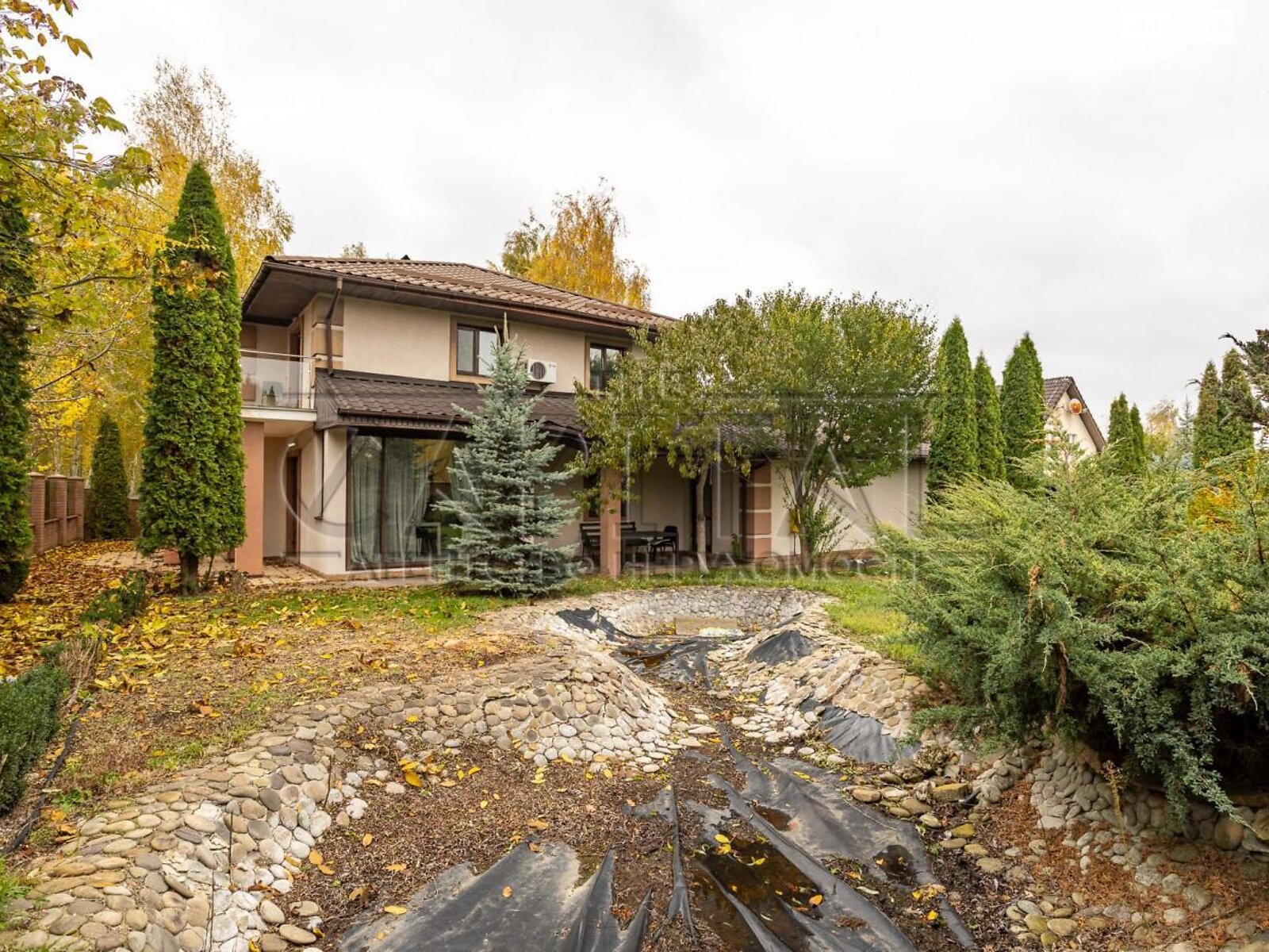 двухэтажный дом, 313 кв. м, кирпич. Продажа в Креничах фото 1 двухэтажный дом, 313 кв. м, кирпич. Продажа в Креничах фото 1