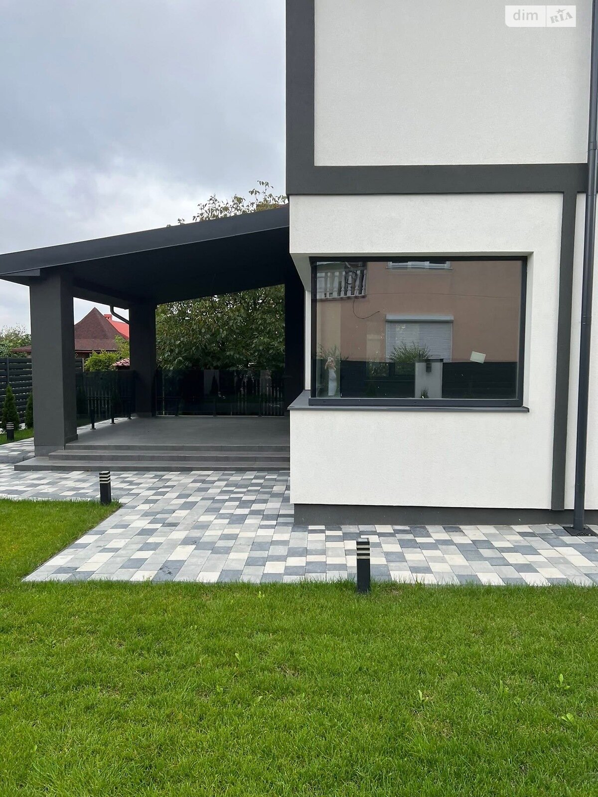 двоповерховий будинок з гаражем, 211.8 кв. м, цегла. Продаж у Крихівцях фото 1