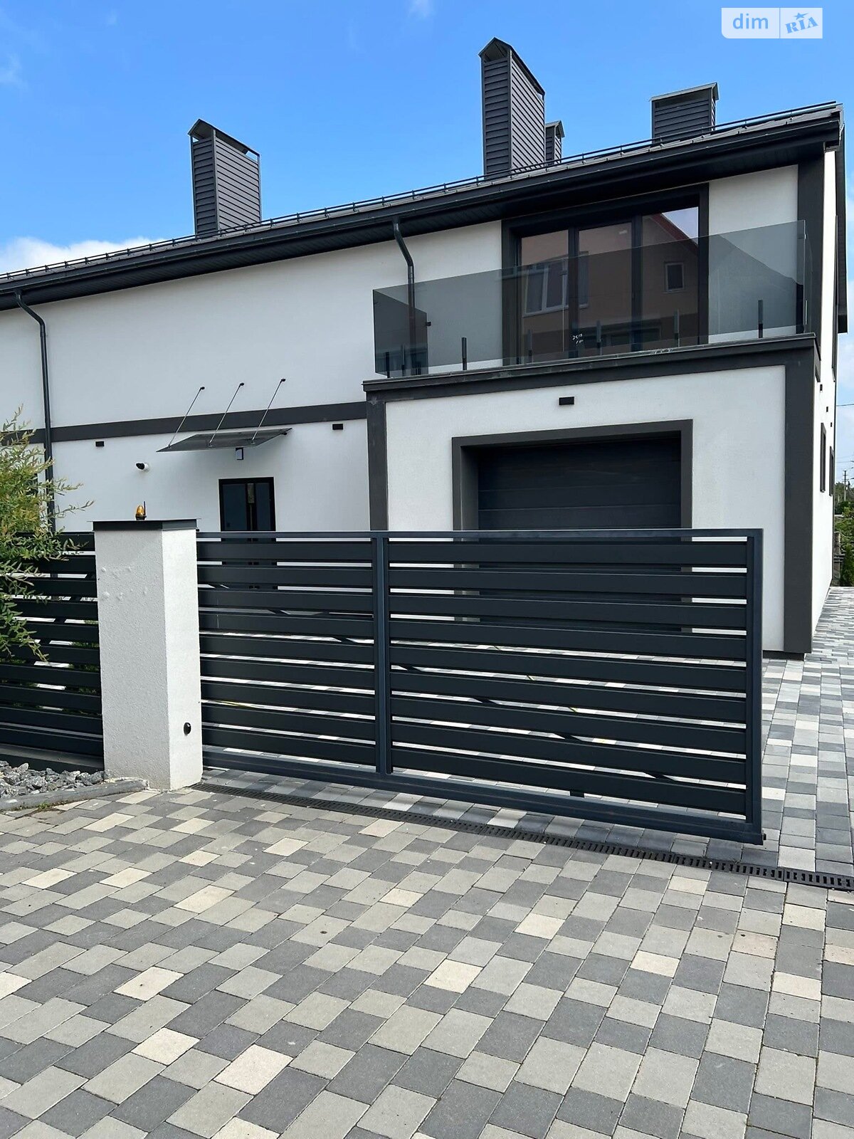 двоповерховий будинок з гаражем, 211.8 кв. м, цегла. Продаж у Крихівцях фото 1