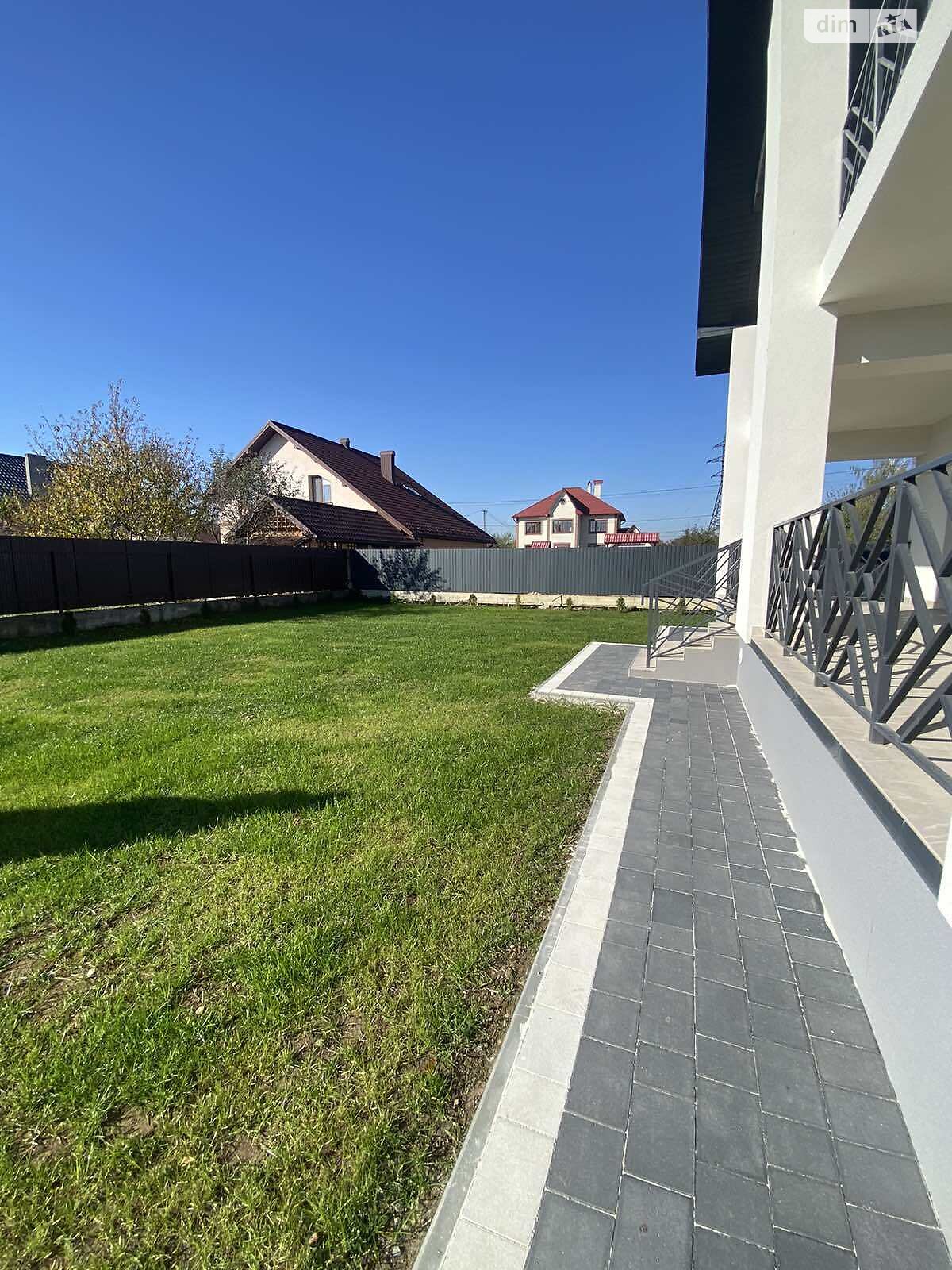 двоповерховий будинок, 220 кв. м, кирпич. Продаж у Крихівцях фото 1 двоповерховий будинок, 220 кв. м, кирпич. Продаж у Крихівцях фото 1