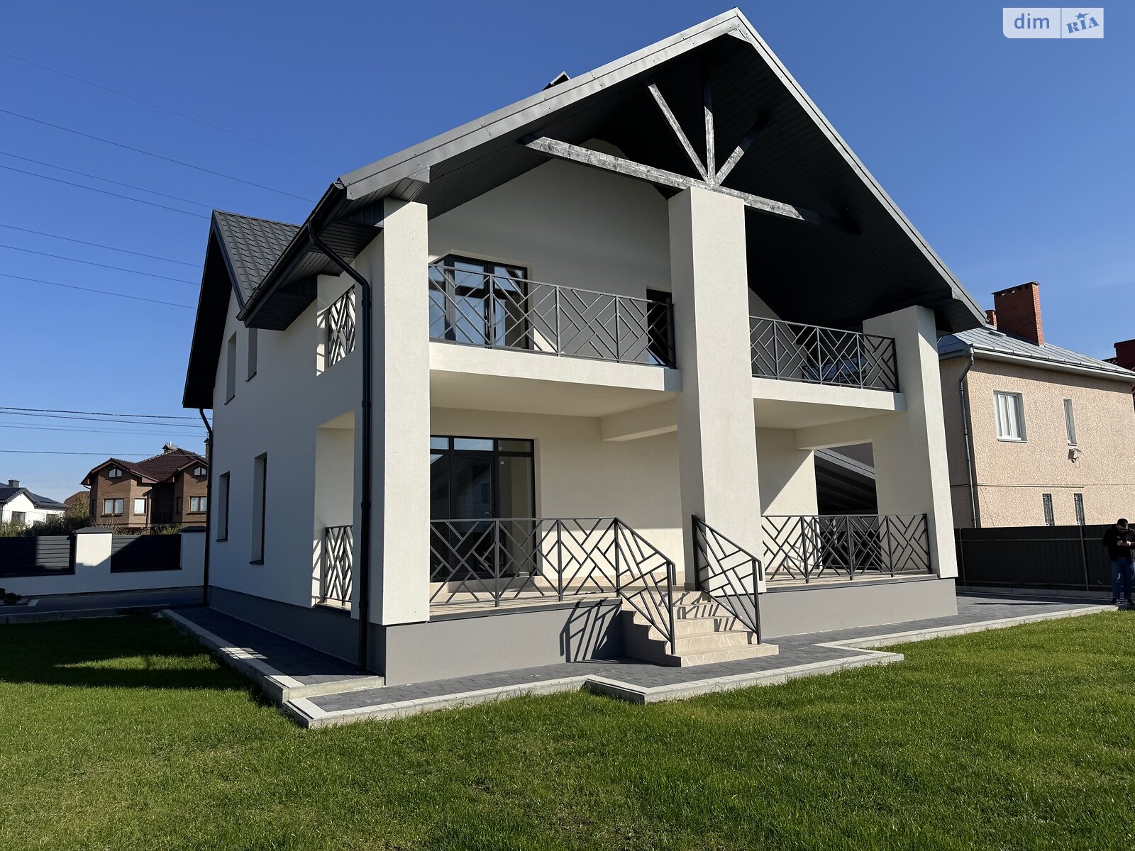 двухэтажный дом, 221 кв. м, кирпич. Продажа в Криховцах фото 1 двухэтажный дом, 221 кв. м, кирпич. Продажа в Криховцах фото 1