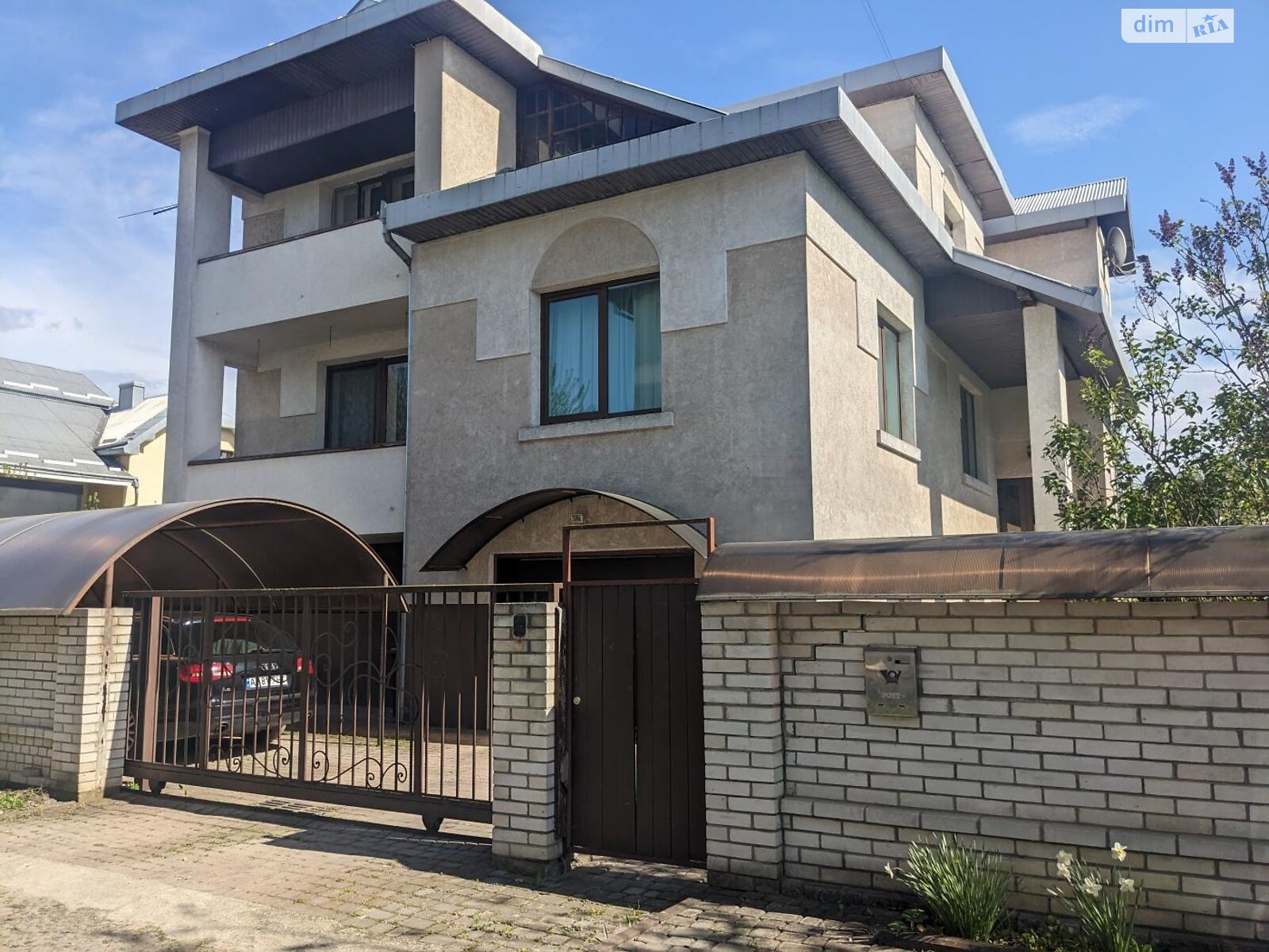 двухэтажный дом, 302.3 кв. м, кирпич. Продажа в Криховцах фото 1 двухэтажный дом, 302.3 кв. м, кирпич. Продажа в Криховцах фото 1