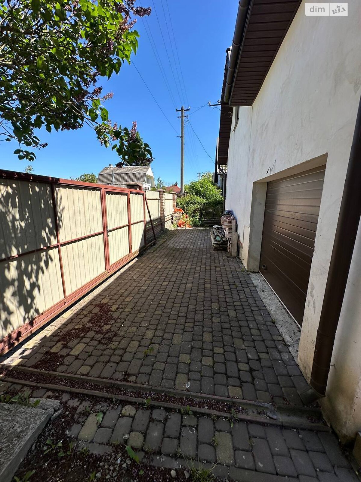 двухэтажный дом с гаражом, 165 кв. м, кирпич. Продажа в Криховцах фото 1 двухэтажный дом с гаражом, 165 кв. м, кирпич. Продажа в Криховцах фото 1
