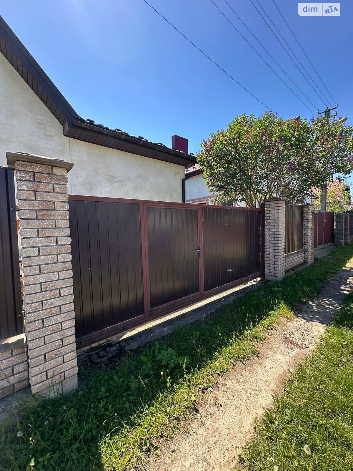 двухэтажный дом с гаражом, 165 кв. м, кирпич. Продажа в Криховцах фото 1 двухэтажный дом с гаражом, 165 кв. м, кирпич. Продажа в Криховцах фото 1