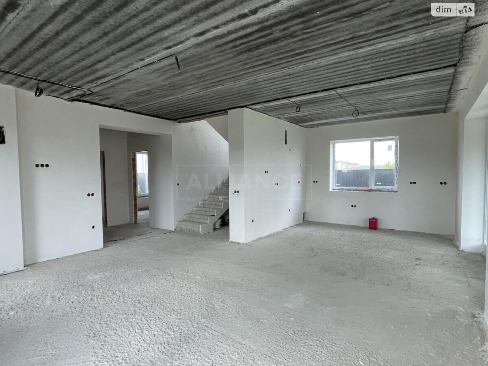 двоповерховий будинок, 160 кв. м, цегла. Продаж у Крихівцях фото 1 двоповерховий будинок, 160 кв. м, цегла. Продаж у Крихівцях фото 1