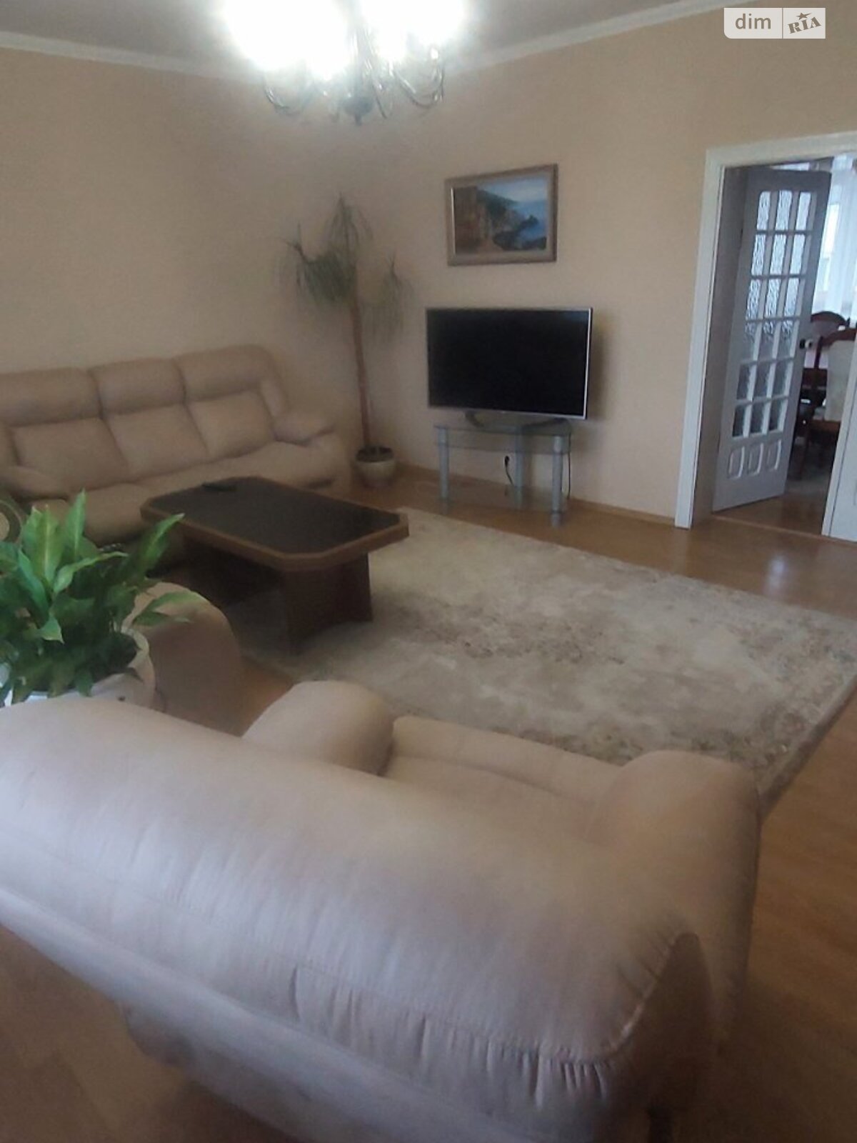 трехэтажный дом, 251 кв. м, кирпич. Продажа в Криховцах фото 1 трехэтажный дом, 251 кв. м, кирпич. Продажа в Криховцах фото 1