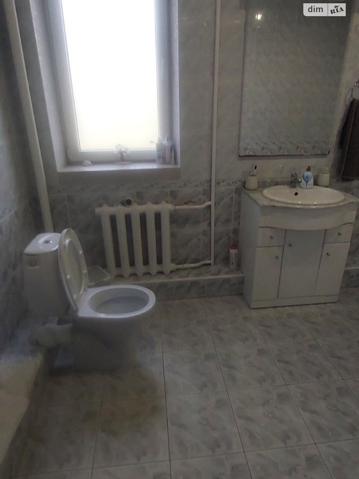 трехэтажный дом, 251 кв. м, кирпич. Продажа в Криховцах фото 1 трехэтажный дом, 251 кв. м, кирпич. Продажа в Криховцах фото 1