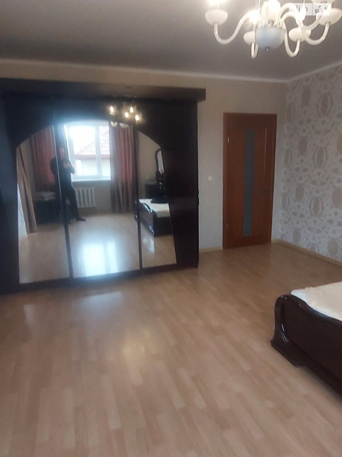 трехэтажный дом, 251 кв. м, кирпич. Продажа в Криховцах фото 1 трехэтажный дом, 251 кв. м, кирпич. Продажа в Криховцах фото 1