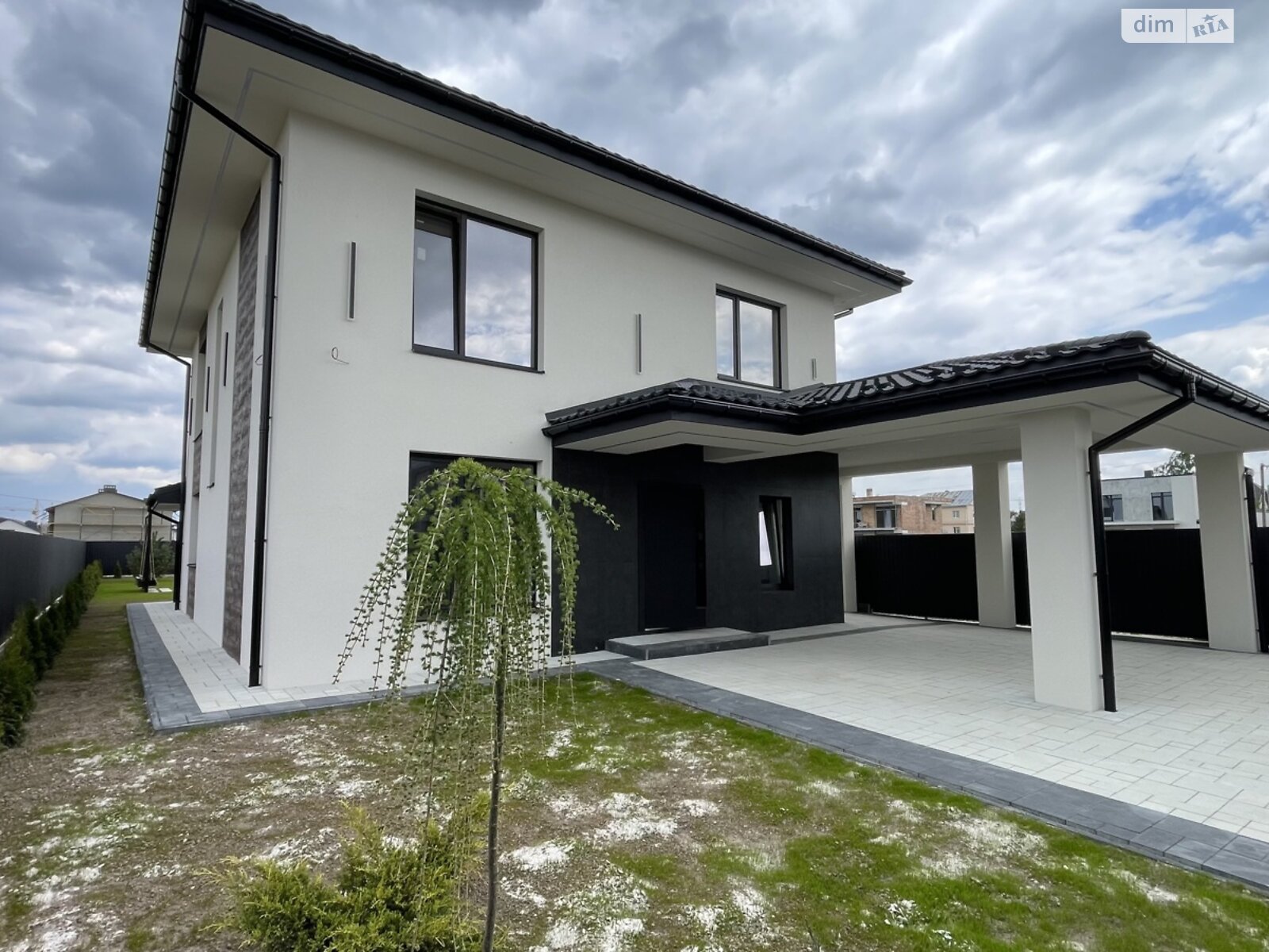 двухэтажный дом с верандой, 160 кв. м, кирпич. Продажа в Криховцах фото 1 двухэтажный дом с верандой, 160 кв. м, кирпич. Продажа в Криховцах фото 1