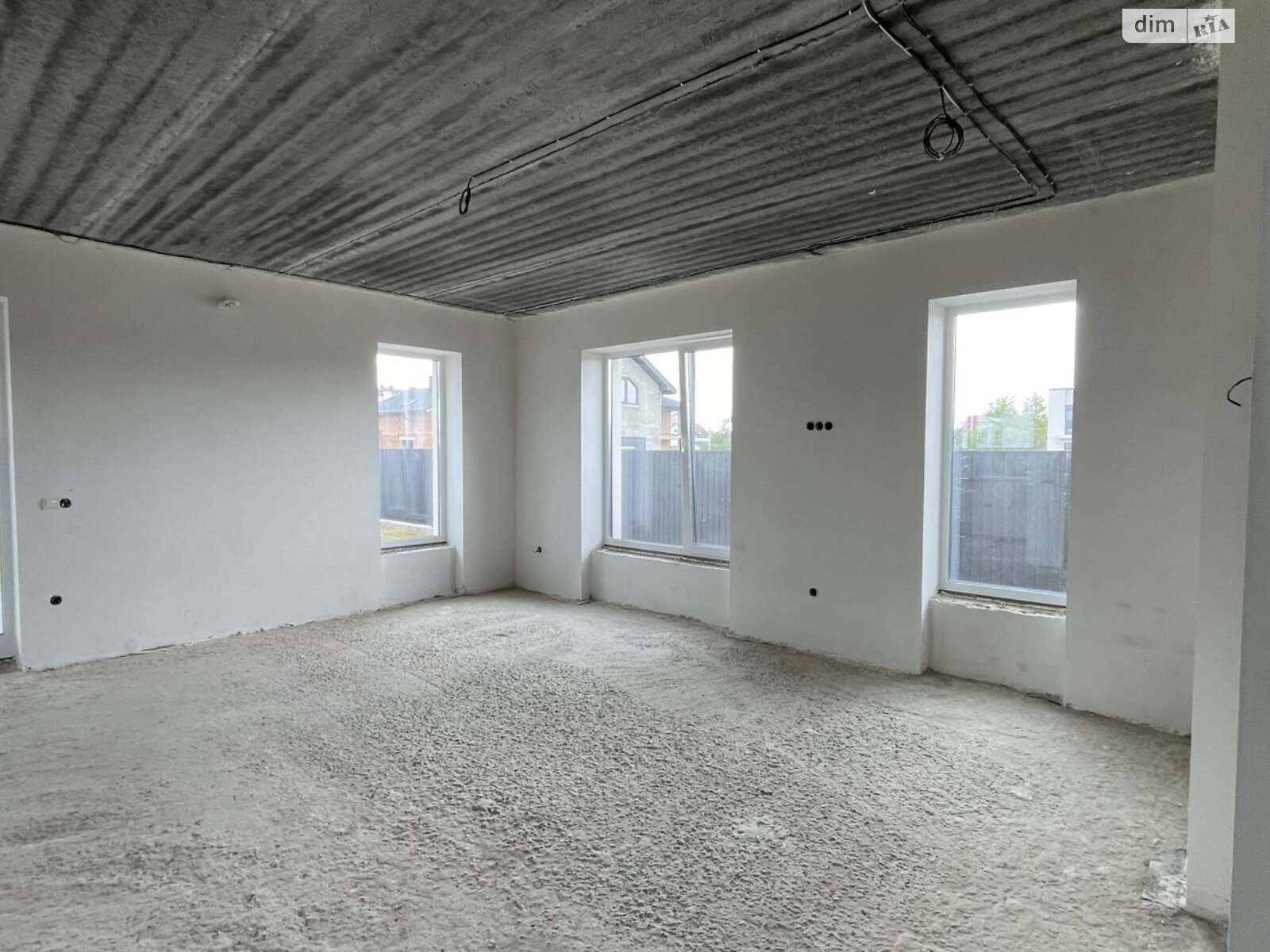 двухэтажный дом с верандой, 160 кв. м, кирпич. Продажа в Криховцах фото 1 двухэтажный дом с верандой, 160 кв. м, кирпич. Продажа в Криховцах фото 1