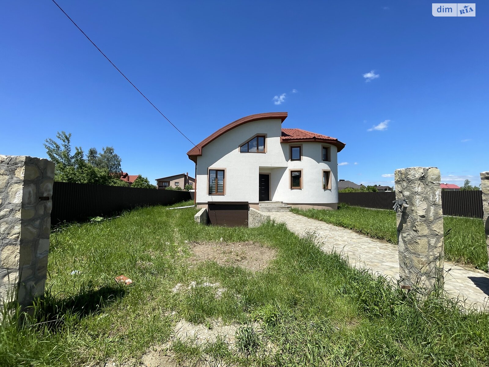 двоповерховий будинок з гаражем, 180 кв. м, цегла. Продаж у Драгомирчанах фото 1 двоповерховий будинок з гаражем, 180 кв. м, цегла. Продаж у Драгомирчанах фото 1