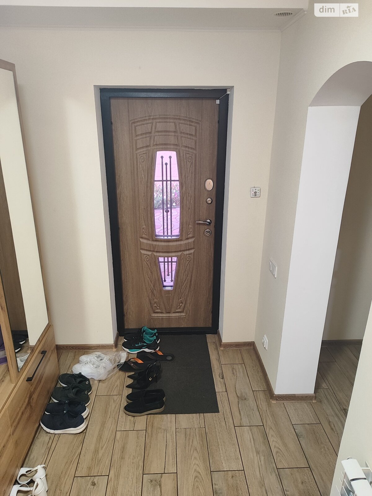 двухэтажный дом с верандой, 150 кв. м, кирпич. Продажа в Кривом Роге район Долгинцевский фото 1 двухэтажный дом с верандой, 150 кв. м, кирпич. Продажа в Кривом Роге район Долгинцевский фото 1