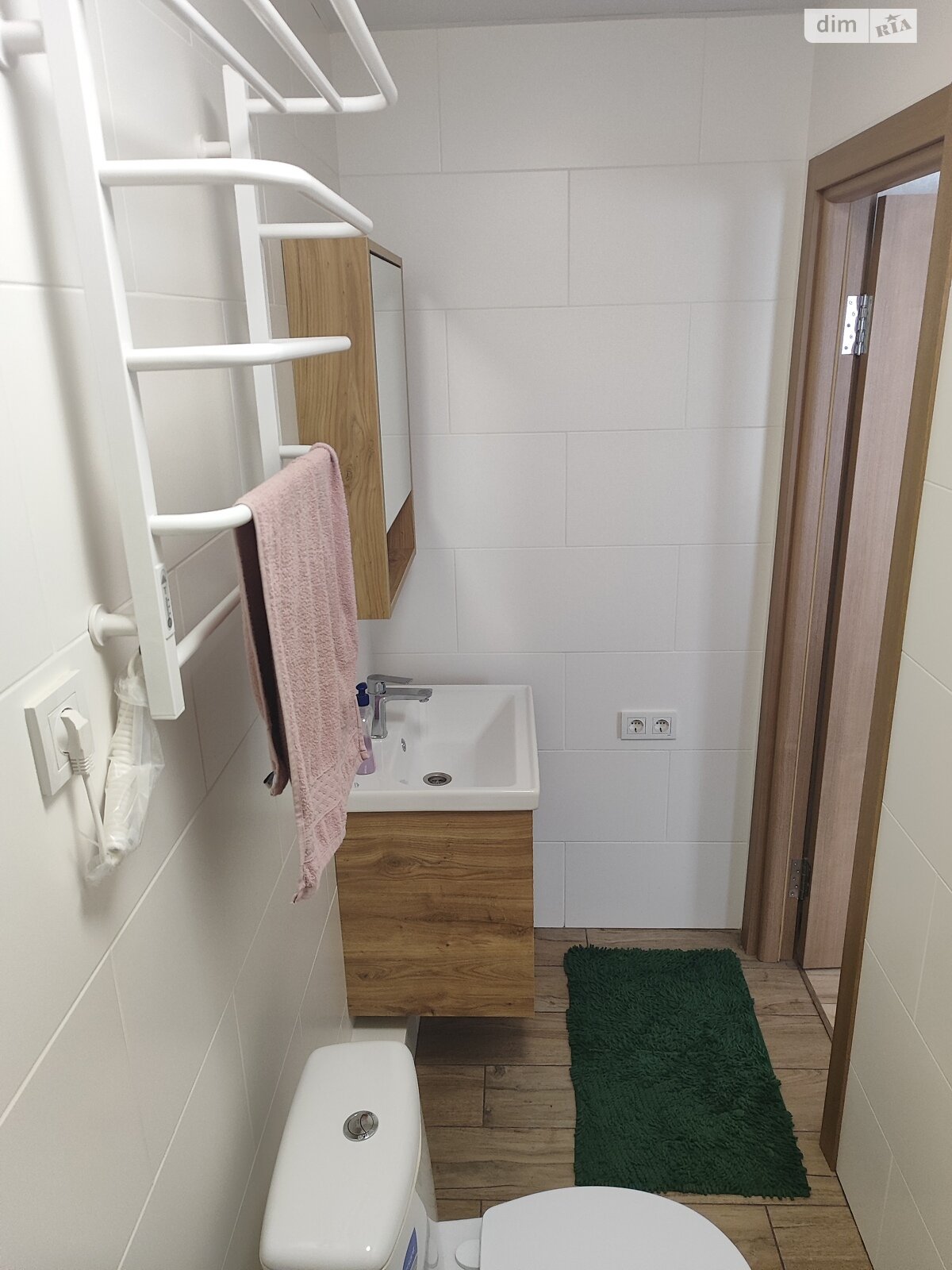 двухэтажный дом с верандой, 150 кв. м, кирпич. Продажа в Кривом Роге район Долгинцевский фото 1 двухэтажный дом с верандой, 150 кв. м, кирпич. Продажа в Кривом Роге район Долгинцевский фото 1
