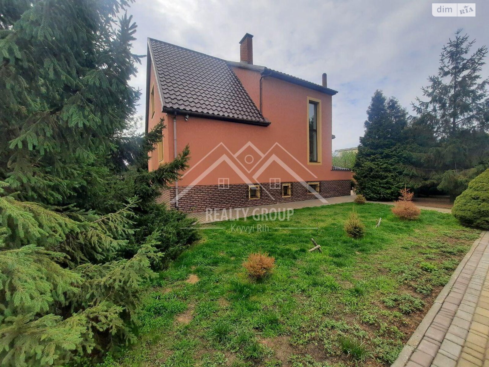 двоповерховий будинок з верандою, 198.7 кв. м, цегла. Продаж в Кривому Розі, район Інгулецький фото 1 двоповерховий будинок з верандою, 198.7 кв. м, цегла. Продаж в Кривому Розі, район Інгулецький фото 1