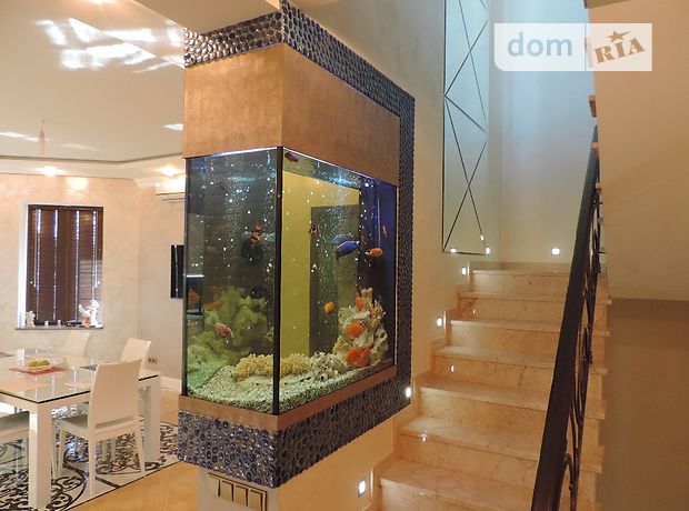 Продажа дома, 400м², Днепропетровская, Кривой Рог, р‑н. Жовтневый, Лесная улица Продажа дома, 400м², Днепропетровская, Кривой Рог, р‑н. Жовтневый, Лесная улица