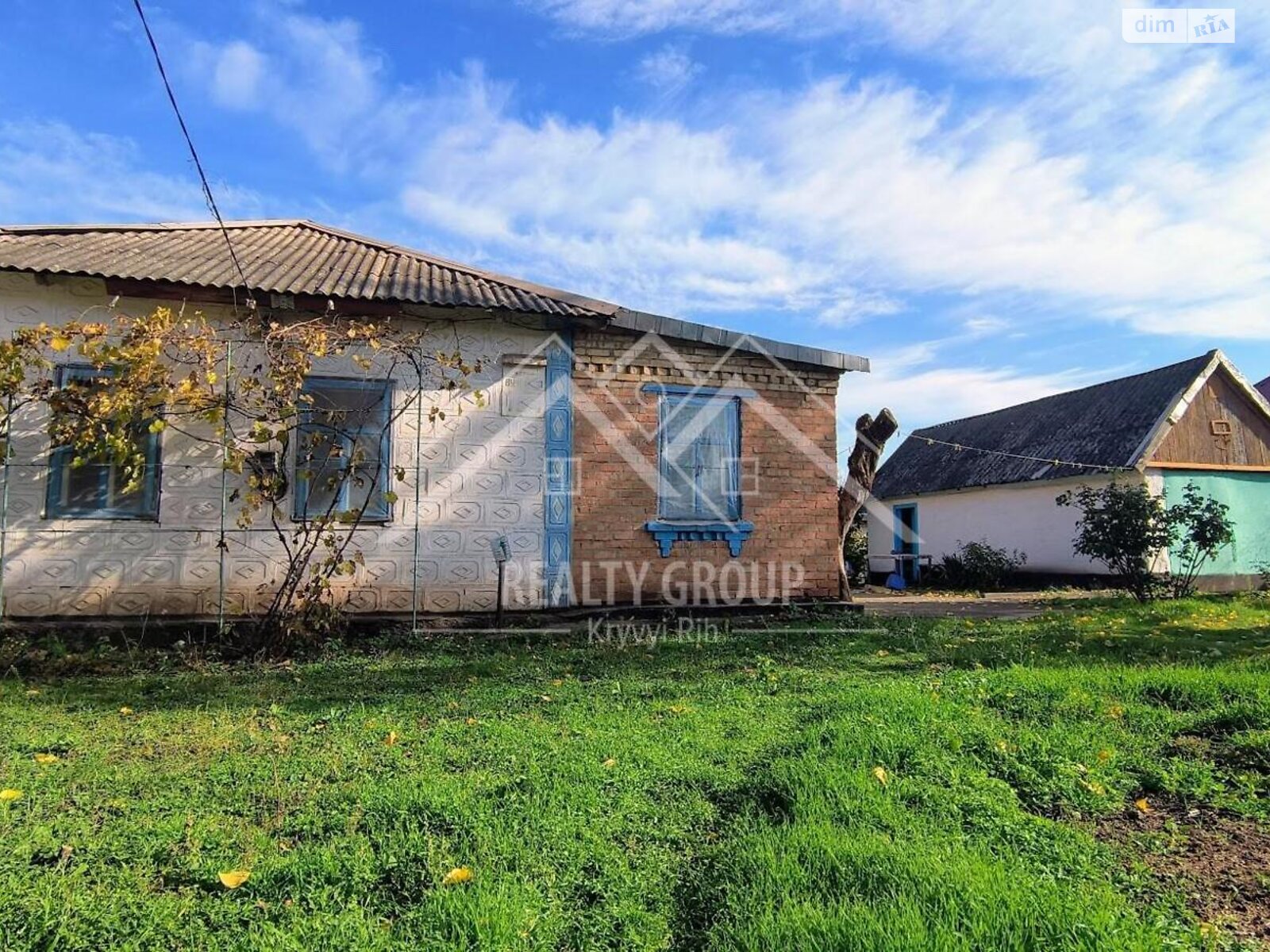 одноэтажный дом с гаражом, 88 кв. м, кирпич. Продажа в Кривом Роге район Покровский фото 1