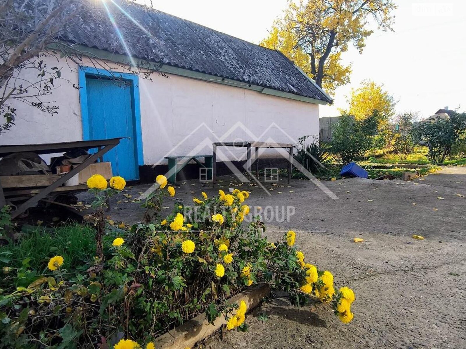 одноэтажный дом с гаражом, 88 кв. м, кирпич. Продажа в Кривом Роге район Покровский фото 1