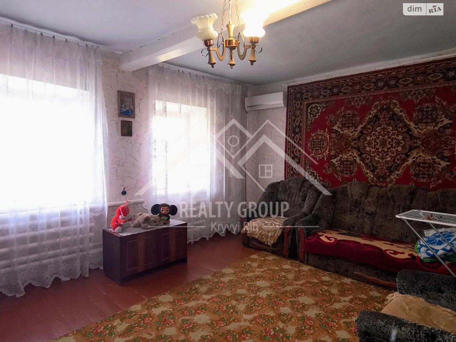 одноэтажный дом с гаражом, 88 кв. м, кирпич. Продажа в Кривом Роге район Покровский фото 1