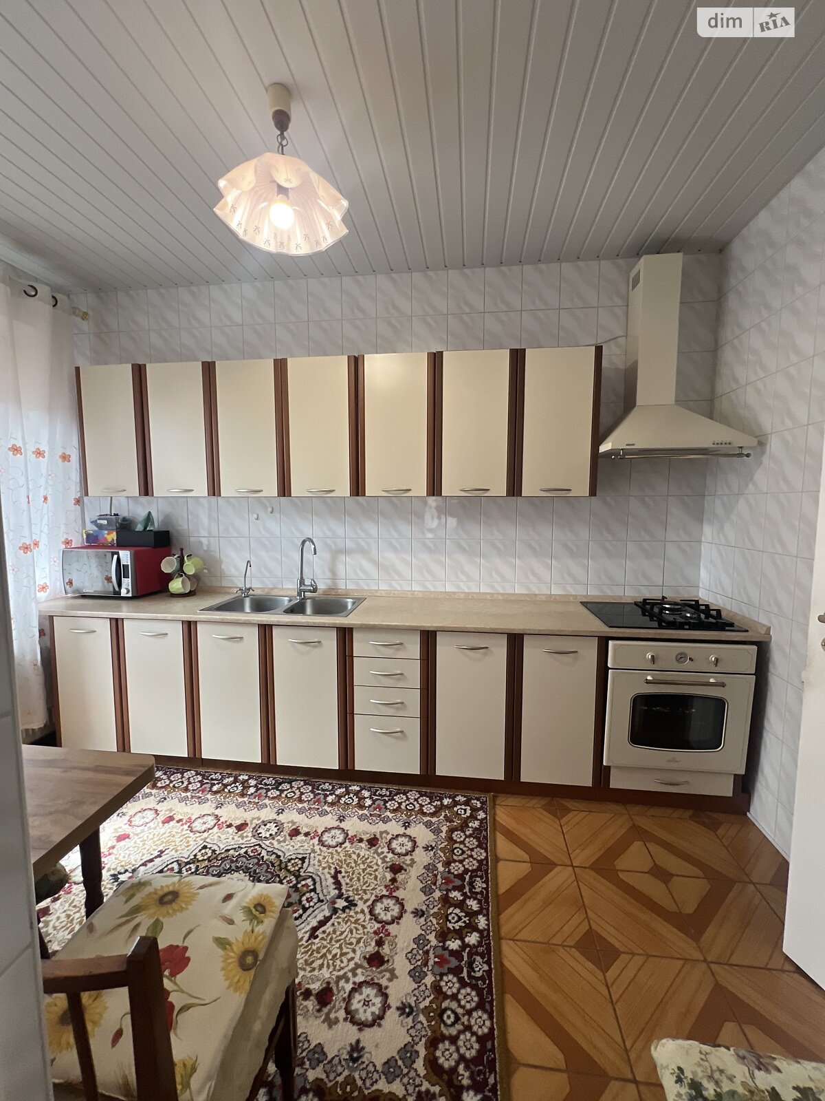 двухэтажный дом с гаражом, 272.9 кв. м, кирпич. Продажа в Кривом Роге район Саксаганский фото 1 двухэтажный дом с гаражом, 272.9 кв. м, кирпич. Продажа в Кривом Роге район Саксаганский фото 1