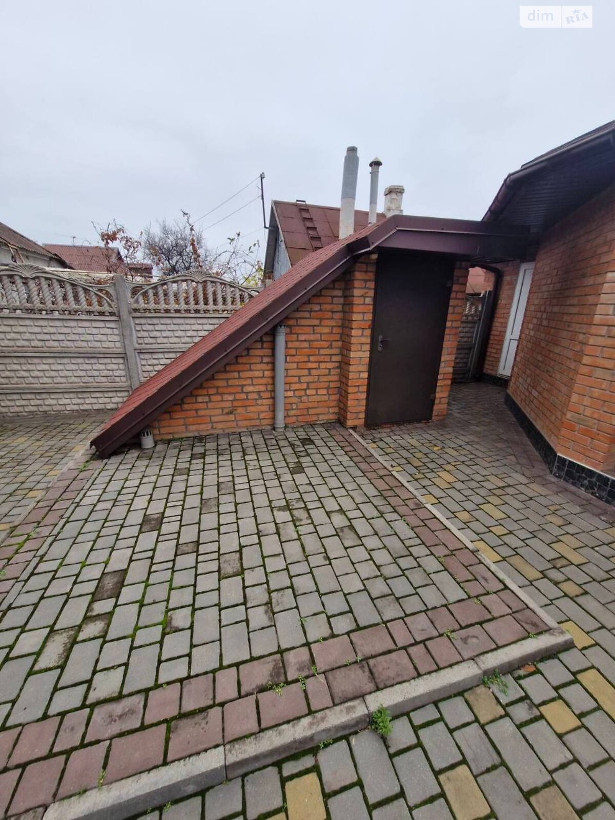 двухэтажный дом с балконом, 150 кв. м, ракушечник (ракушняк). Продажа в Кривом Роге район Саксаганский фото 1 двухэтажный дом с балконом, 150 кв. м, ракушечник (ракушняк). Продажа в Кривом Роге район Саксаганский фото 1