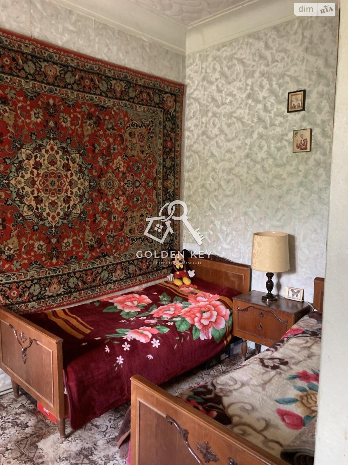 одноэтажный дом с гаражом, 80 кв. м, кирпич. Продажа в Кривом Роге район Центрально-Городской фото 1 одноэтажный дом с гаражом, 80 кв. м, кирпич. Продажа в Кривом Роге район Центрально-Городской фото 1
