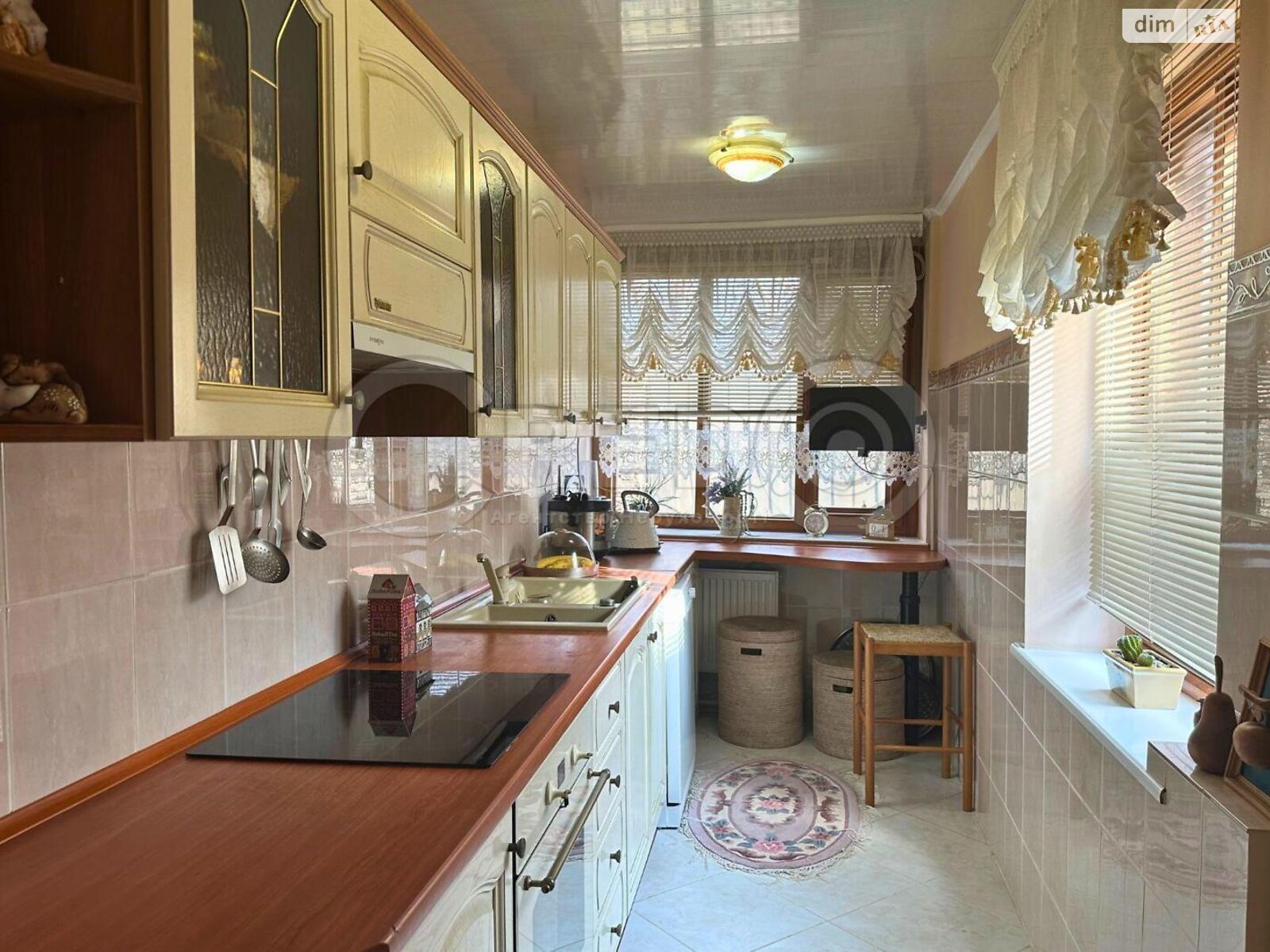 одноповерховий будинок, 122 кв. м, кирпич. Продаж в Кривому Розі, район Центрально-Міський фото 1 одноповерховий будинок, 122 кв. м, кирпич. Продаж в Кривому Розі, район Центрально-Міський фото 1