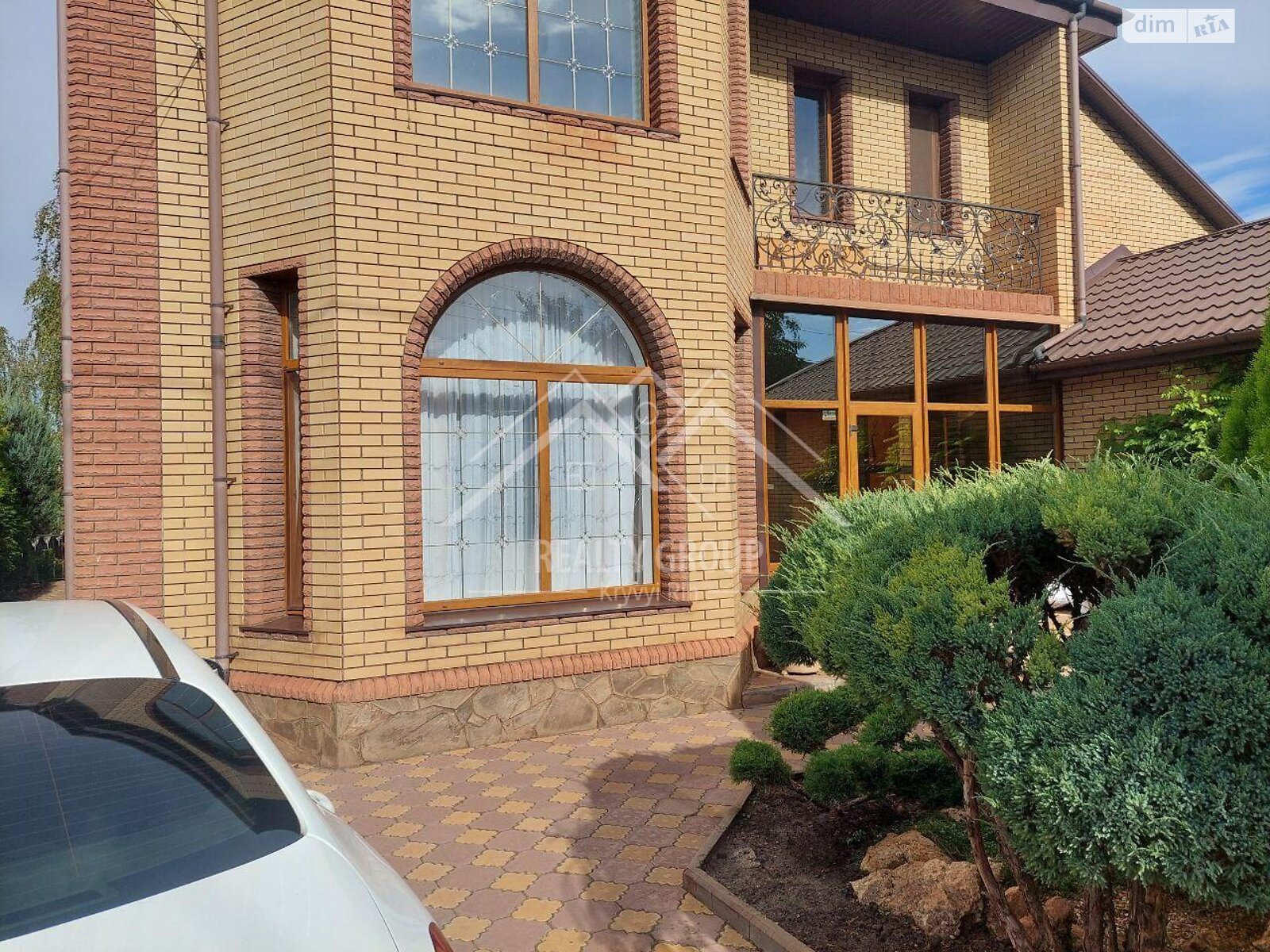 двоповерховий будинок з верандою, 259.3 кв. м, цегла. Продаж в Кривому Розі, район Центрально-Міський фото 1 двоповерховий будинок з верандою, 259.3 кв. м, цегла. Продаж в Кривому Розі, район Центрально-Міський фото 1