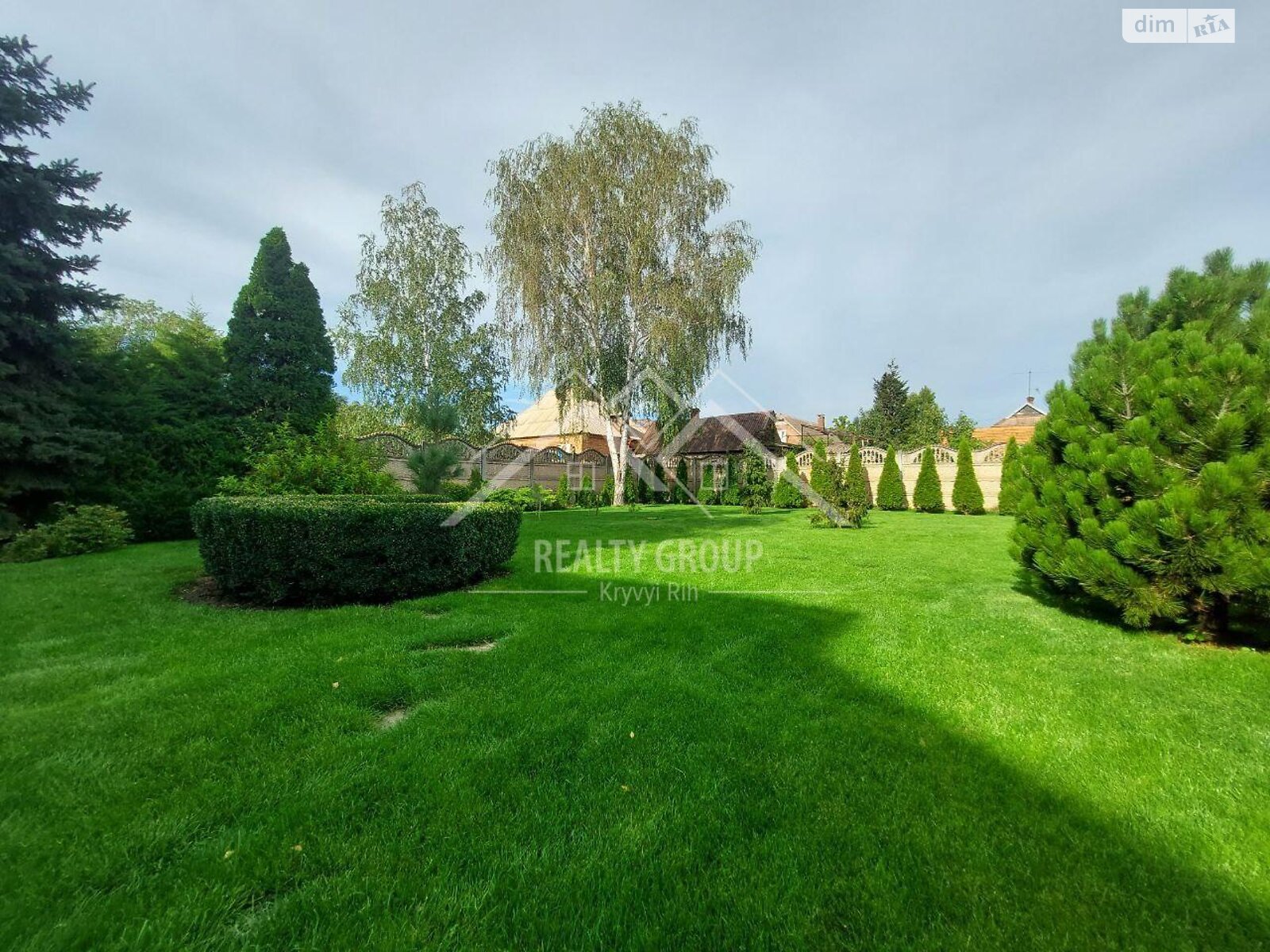 двоповерховий будинок з верандою, 259.3 кв. м, цегла. Продаж в Кривому Розі, район Центрально-Міський фото 1 двоповерховий будинок з верандою, 259.3 кв. м, цегла. Продаж в Кривому Розі, район Центрально-Міський фото 1