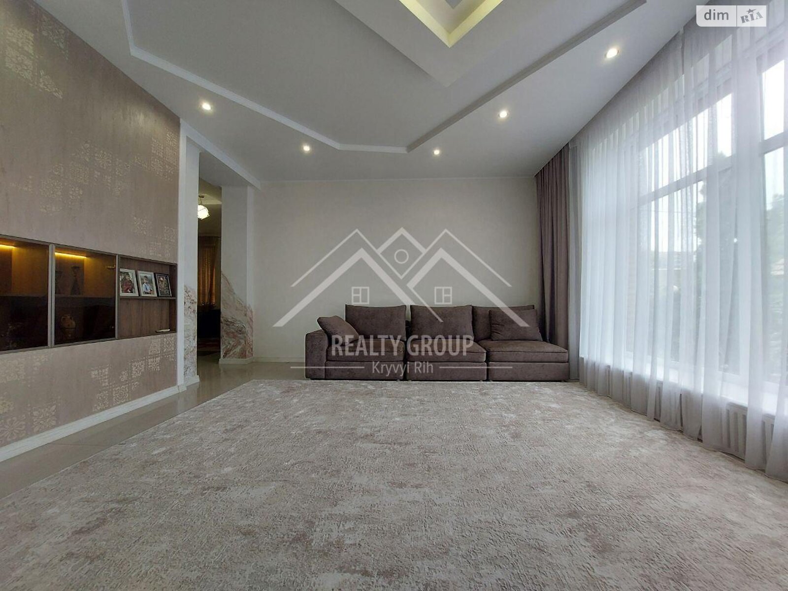 двоповерховий будинок з верандою, 259.3 кв. м, цегла. Продаж в Кривому Розі, район Центрально-Міський фото 1 двоповерховий будинок з верандою, 259.3 кв. м, цегла. Продаж в Кривому Розі, район Центрально-Міський фото 1