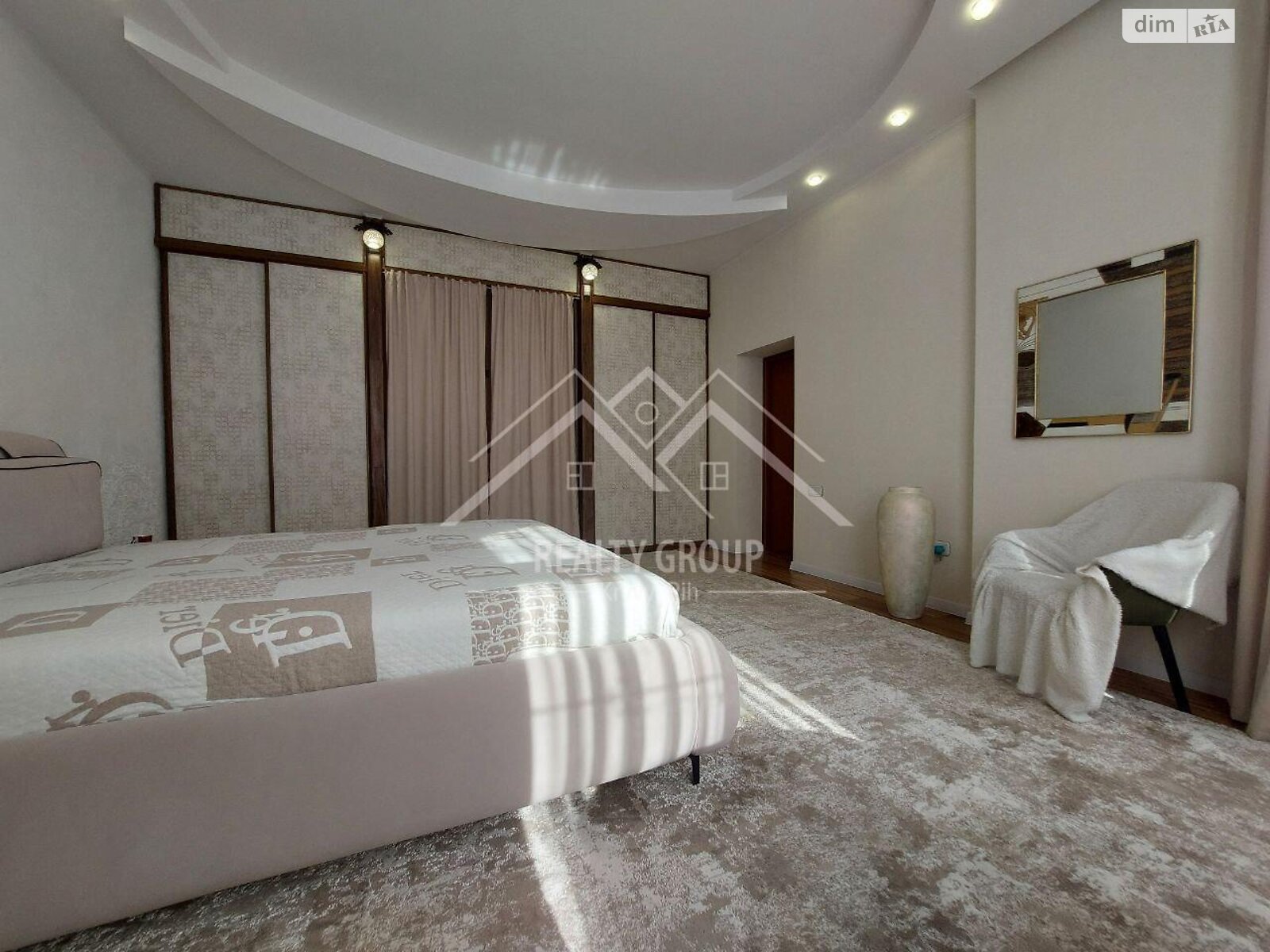 двоповерховий будинок з верандою, 259.3 кв. м, цегла. Продаж в Кривому Розі, район Центрально-Міський фото 1 двоповерховий будинок з верандою, 259.3 кв. м, цегла. Продаж в Кривому Розі, район Центрально-Міський фото 1