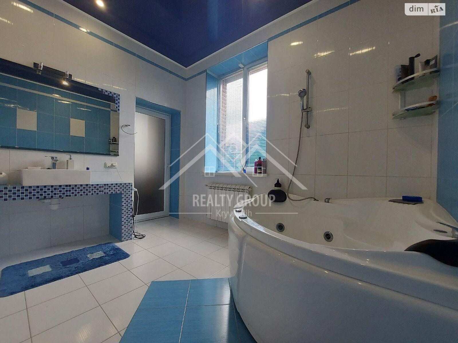 двоповерховий будинок з верандою, 259.3 кв. м, цегла. Продаж в Кривому Розі, район Центрально-Міський фото 1 двоповерховий будинок з верандою, 259.3 кв. м, цегла. Продаж в Кривому Розі, район Центрально-Міський фото 1