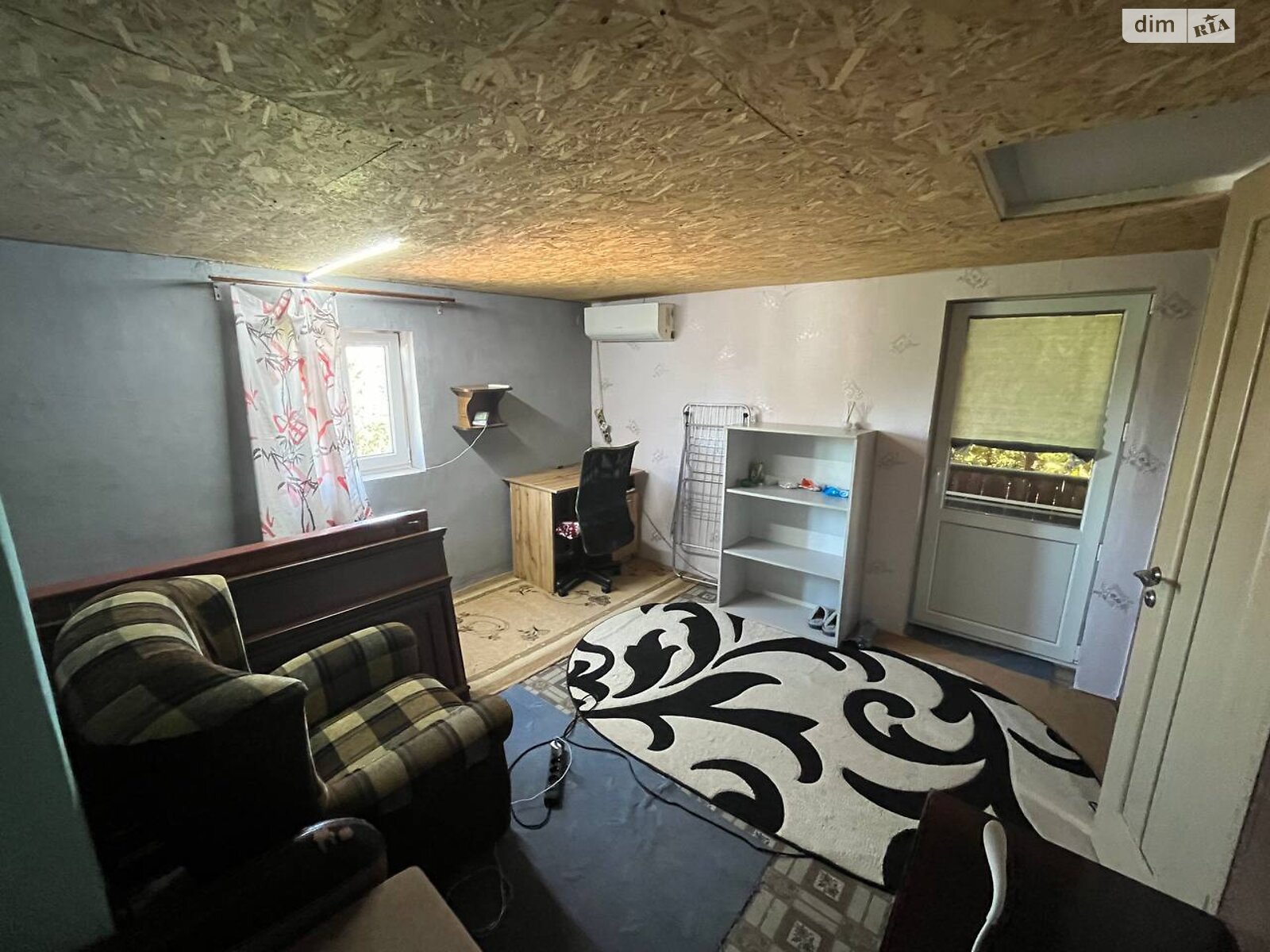 двоповерховий будинок з балконом, 50 кв. м, шлакоблок. Продаж в Кривому Розі, район Центрально-Міський фото 1 двоповерховий будинок з балконом, 50 кв. м, шлакоблок. Продаж в Кривому Розі, район Центрально-Міський фото 1