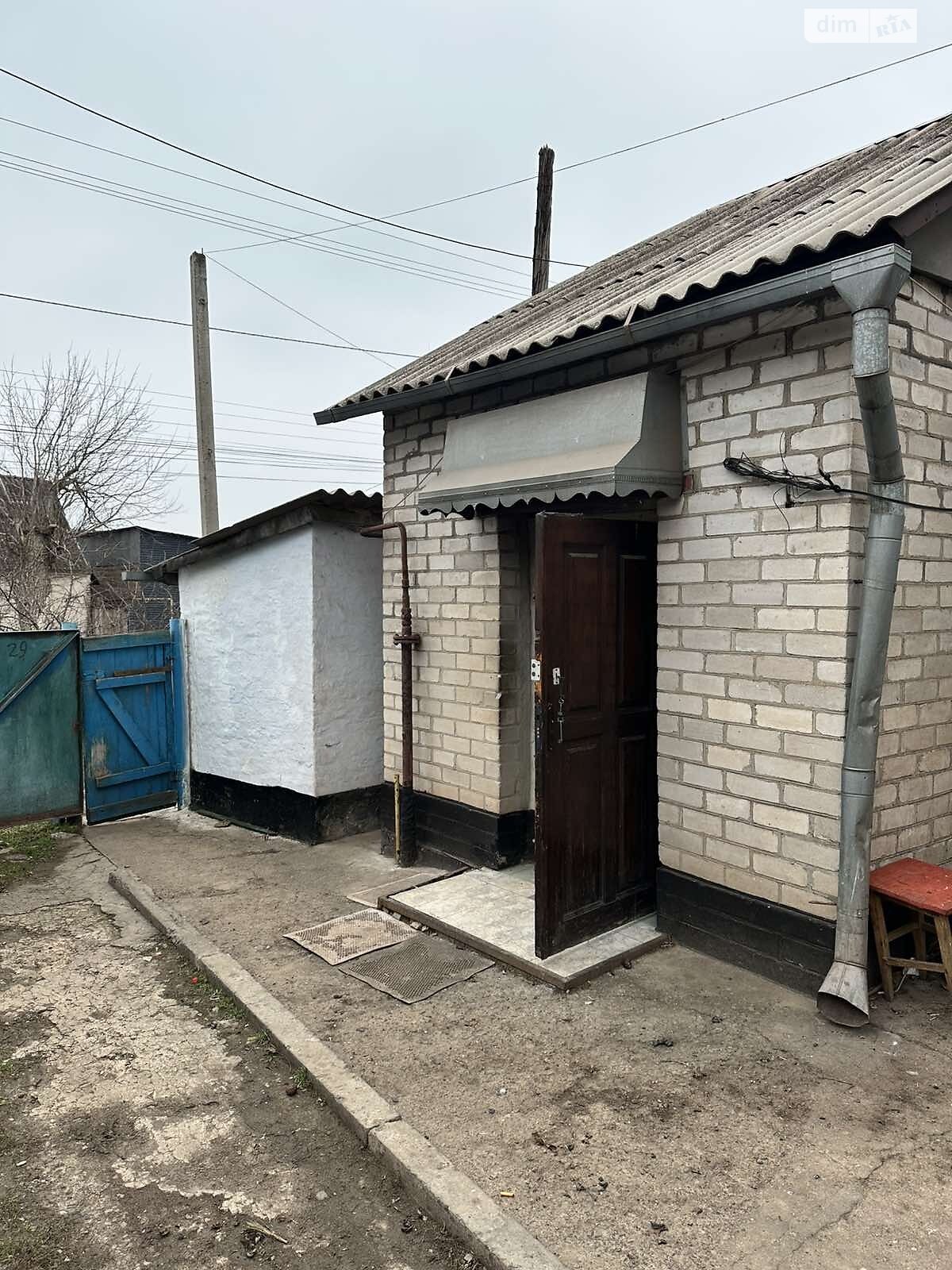 одноэтажный дом с гаражом, 100 кв. м, кирпич. Продажа в Кривом Роге район Центрально-Городской фото 1 одноэтажный дом с гаражом, 100 кв. м, кирпич. Продажа в Кривом Роге район Центрально-Городской фото 1