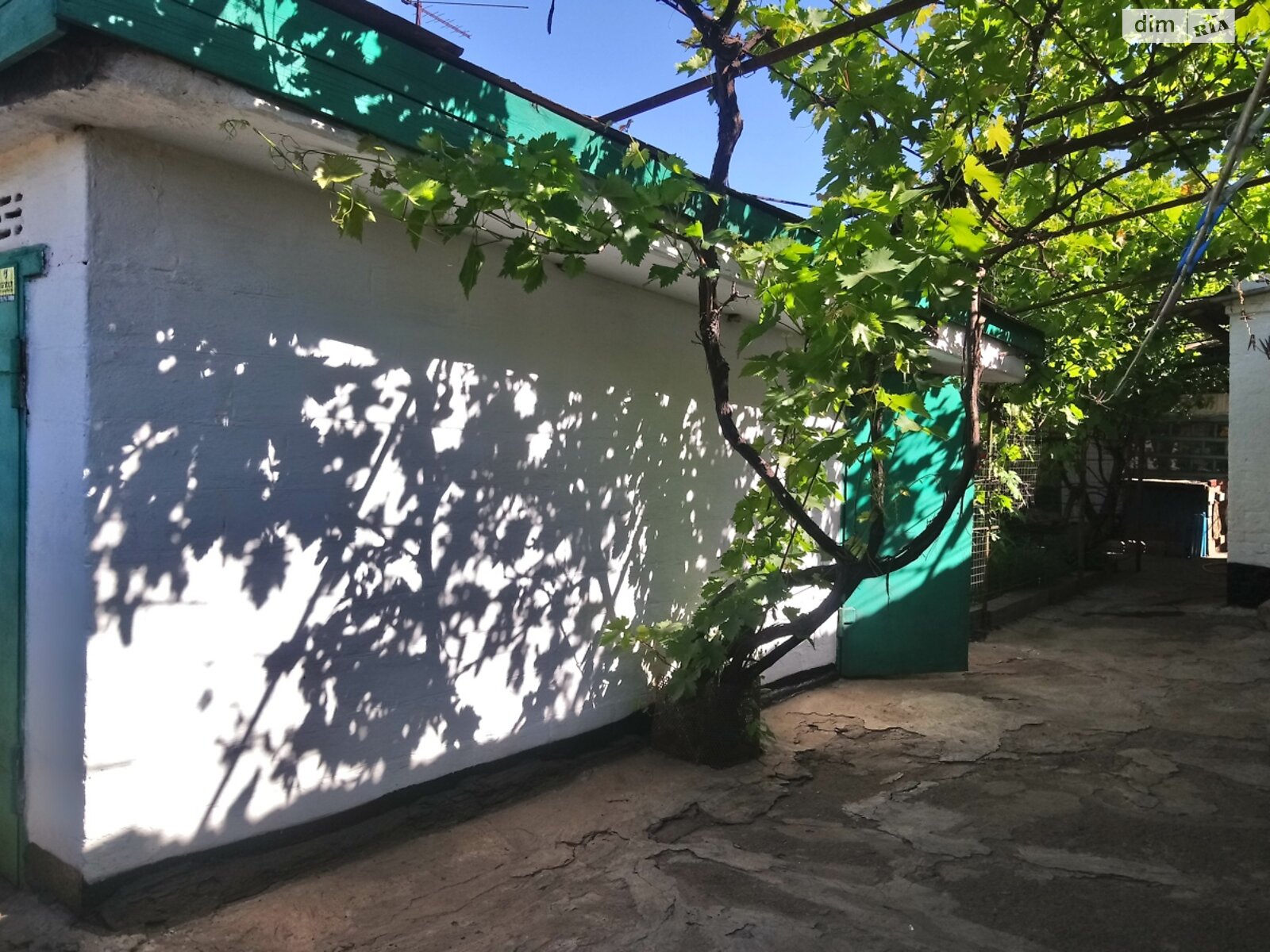 одноповерховий будинок з гаражем, 74 кв. м, монолитно-кирпичный. Продаж в Кривому Розі, район Центрально-Міський фото 1 одноповерховий будинок з гаражем, 74 кв. м, монолитно-кирпичный. Продаж в Кривому Розі, район Центрально-Міський фото 1