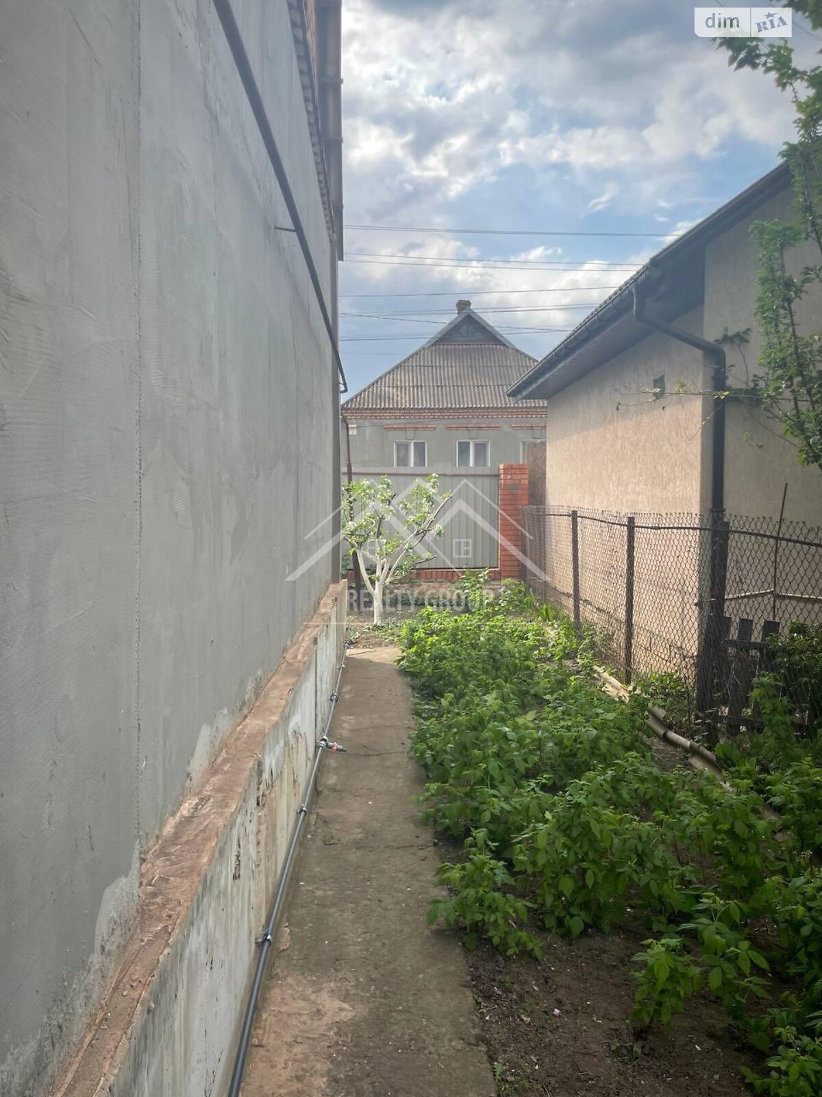 двухэтажный дом с гаражом, 106.6 кв. м, кирпич. Продажа в Кривом Роге район Центрально-Городской фото 1 двухэтажный дом с гаражом, 106.6 кв. м, кирпич. Продажа в Кривом Роге район Центрально-Городской фото 1