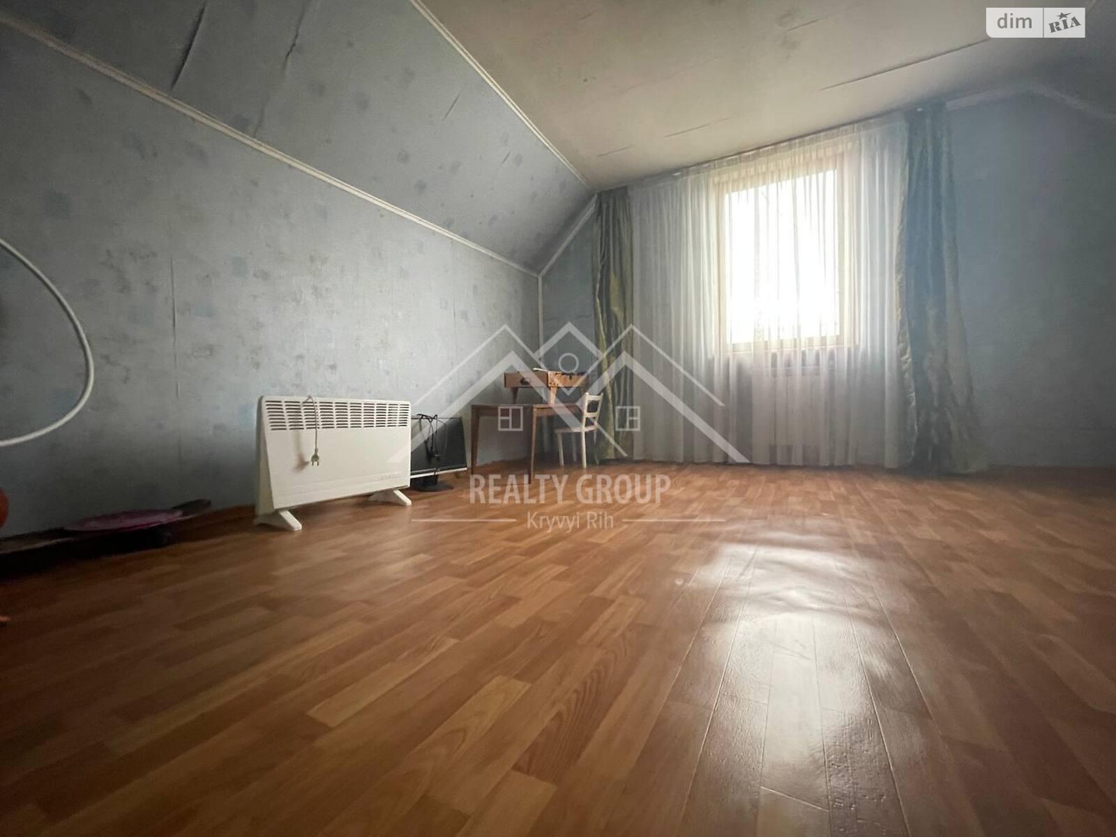 двухэтажный дом с гаражом, 106.6 кв. м, кирпич. Продажа в Кривом Роге район Центрально-Городской фото 1 двухэтажный дом с гаражом, 106.6 кв. м, кирпич. Продажа в Кривом Роге район Центрально-Городской фото 1