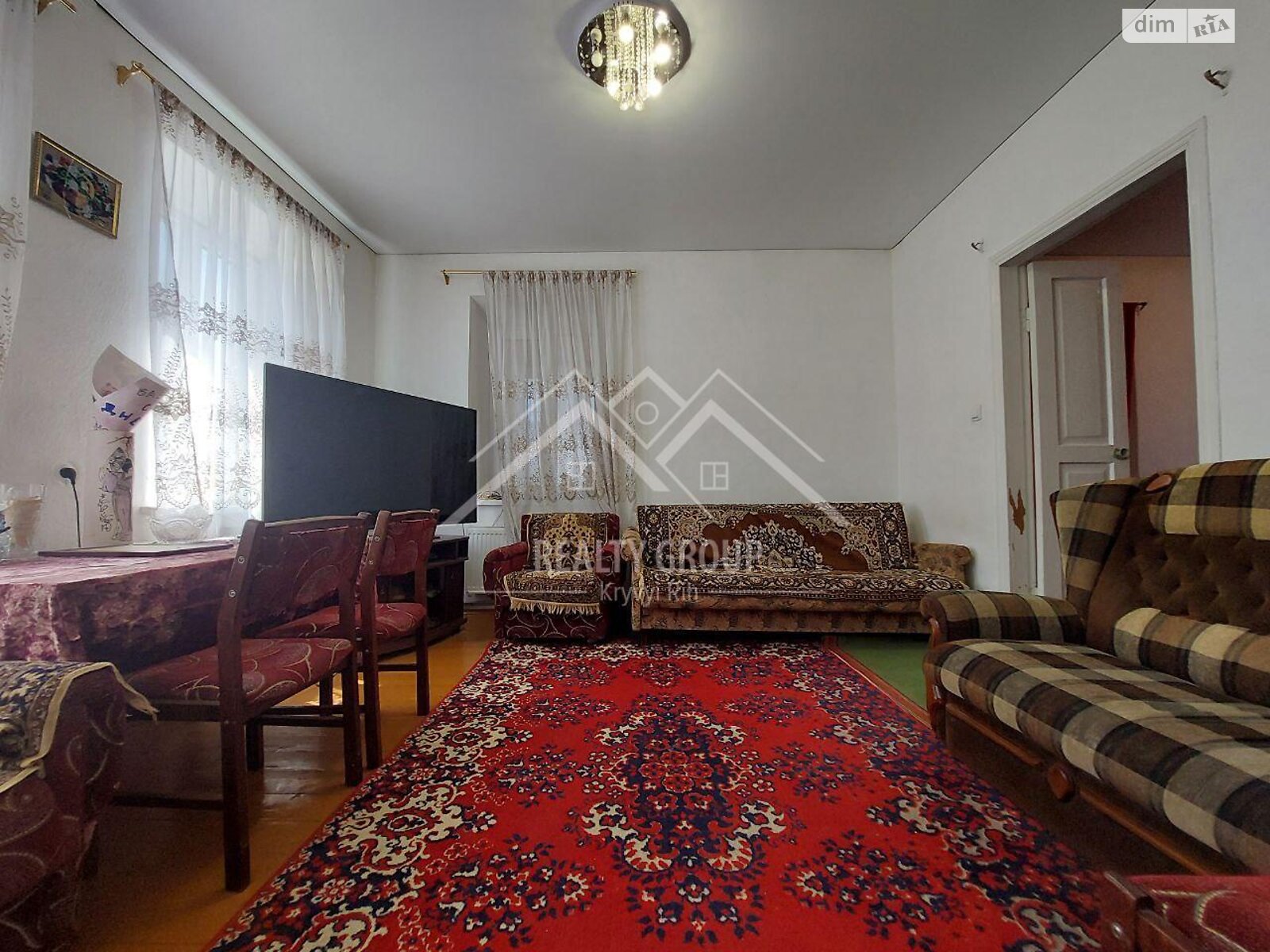 одноповерховий будинок з гаражем, 60 кв. м, цегла. Продаж в Кривому Розі, район Центрально-Міський фото 1 одноповерховий будинок з гаражем, 60 кв. м, цегла. Продаж в Кривому Розі, район Центрально-Міський фото 1