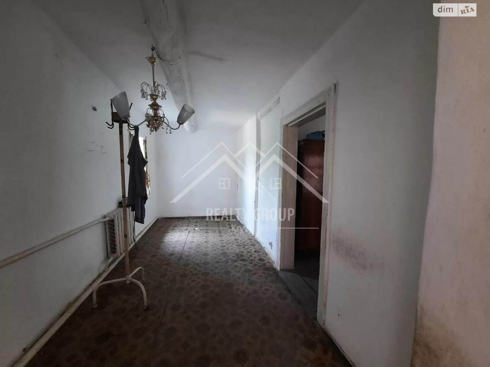 одноповерховий будинок з опаленням, 44.6 кв. м, глинобитний. Продаж в Кривому Розі, район Центрально-Міський фото 1 одноповерховий будинок з опаленням, 44.6 кв. м, глинобитний. Продаж в Кривому Розі, район Центрально-Міський фото 1