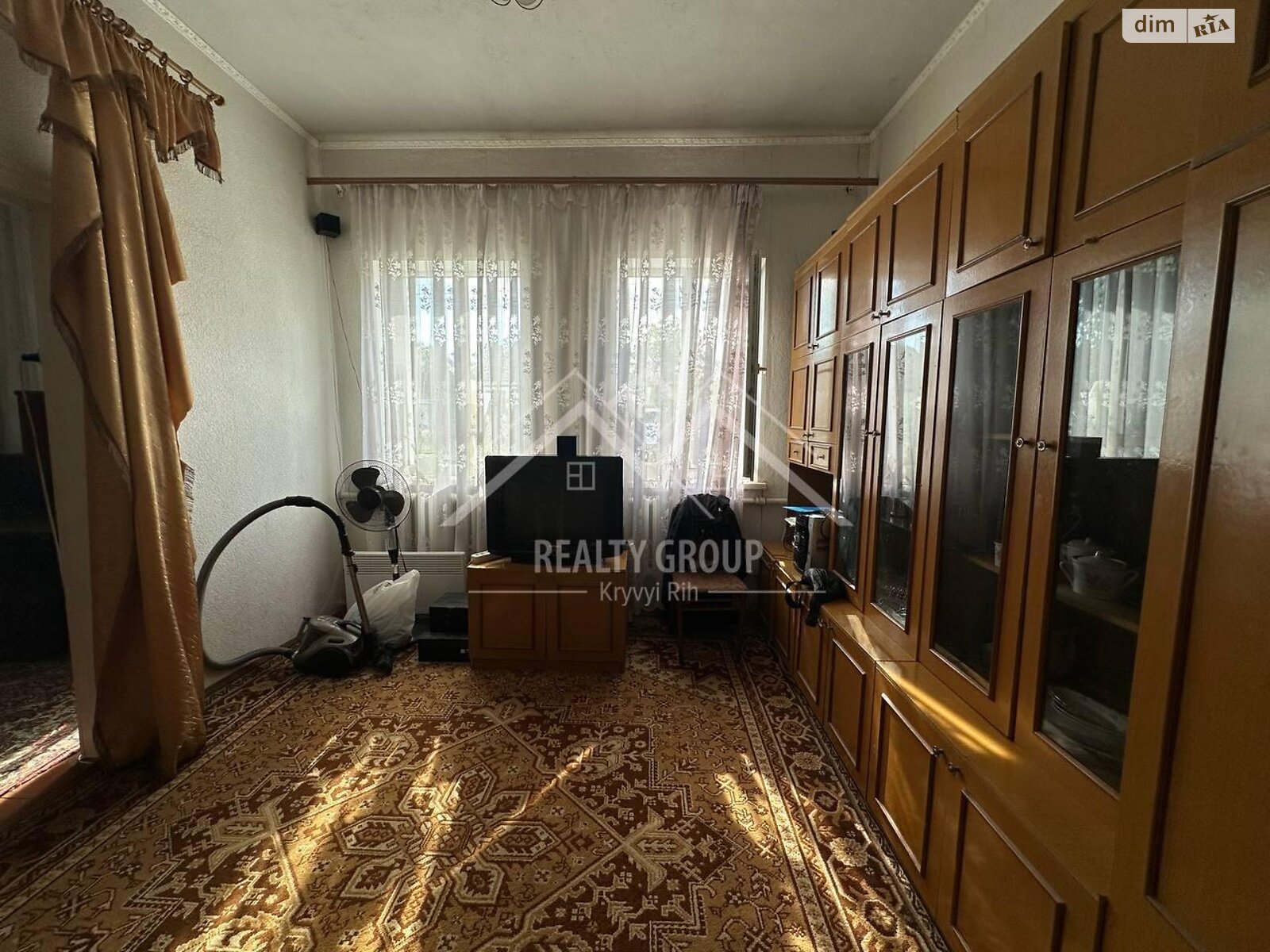 одноповерховий будинок з гаражем, 55.8 кв. м, цегла. Продаж в Кривому Розі, район Центрально-Міський фото 1 одноповерховий будинок з гаражем, 55.8 кв. м, цегла. Продаж в Кривому Розі, район Центрально-Міський фото 1